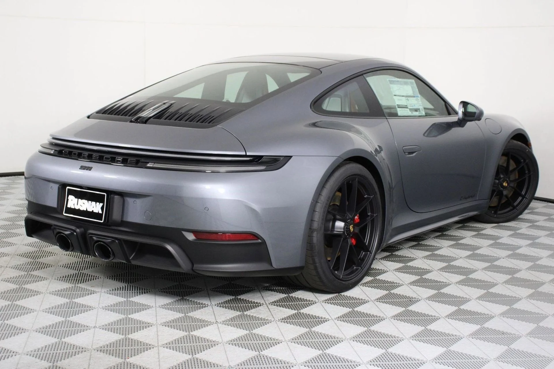 mph006_175978299_90e0047acc97b9ef8428ac94b9d87552_f90f46bf59