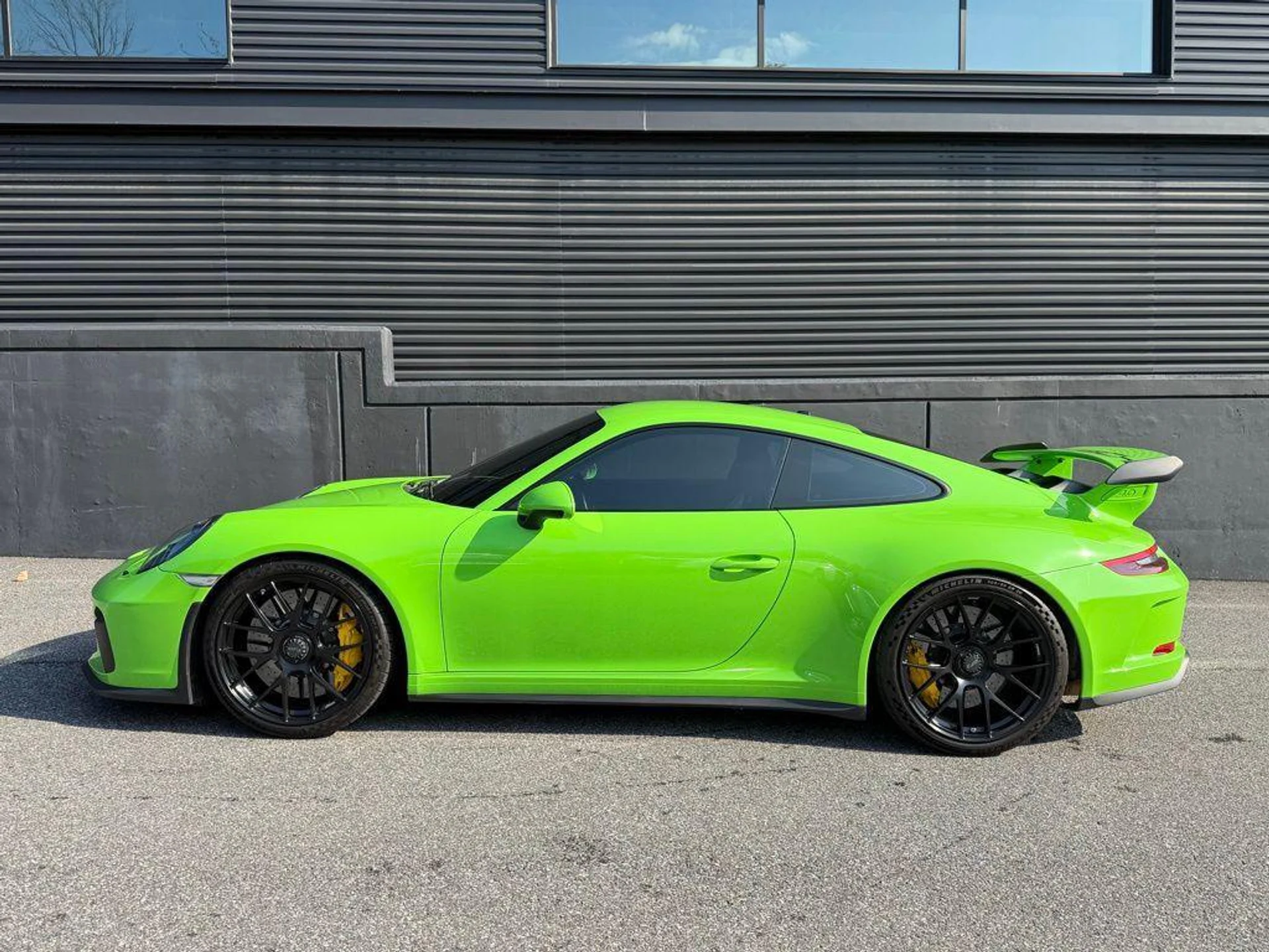 mph006_1768247129_xv_Uzuwza_1x_f5_Fm_Cop5k_BO_Ab_Cw_4839c1c425