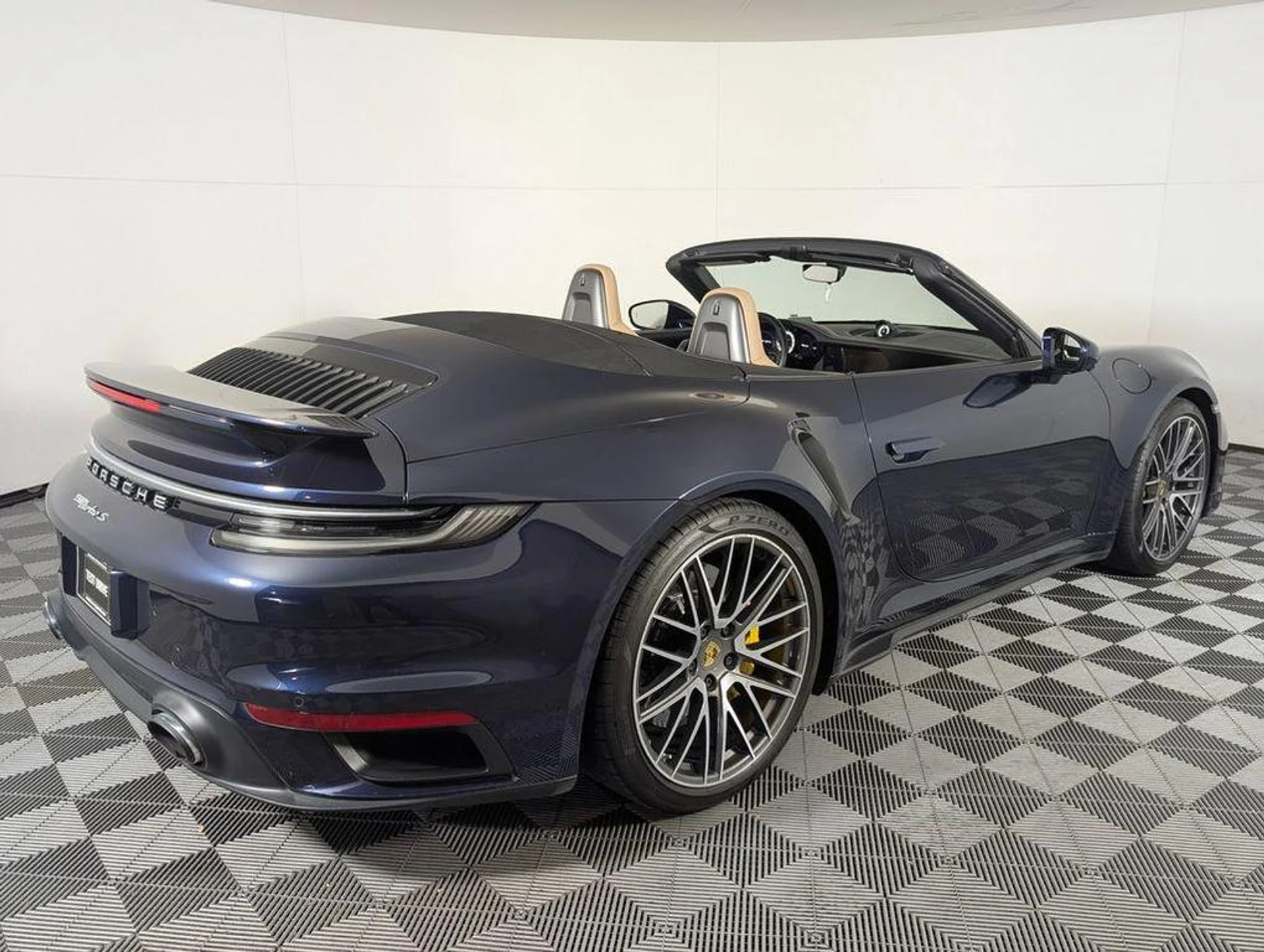 mph006_1770940692_n_Ffb_Ugcmzn_ZV_qg_6bp_W6a5_Ar_X8_069e1f63f0