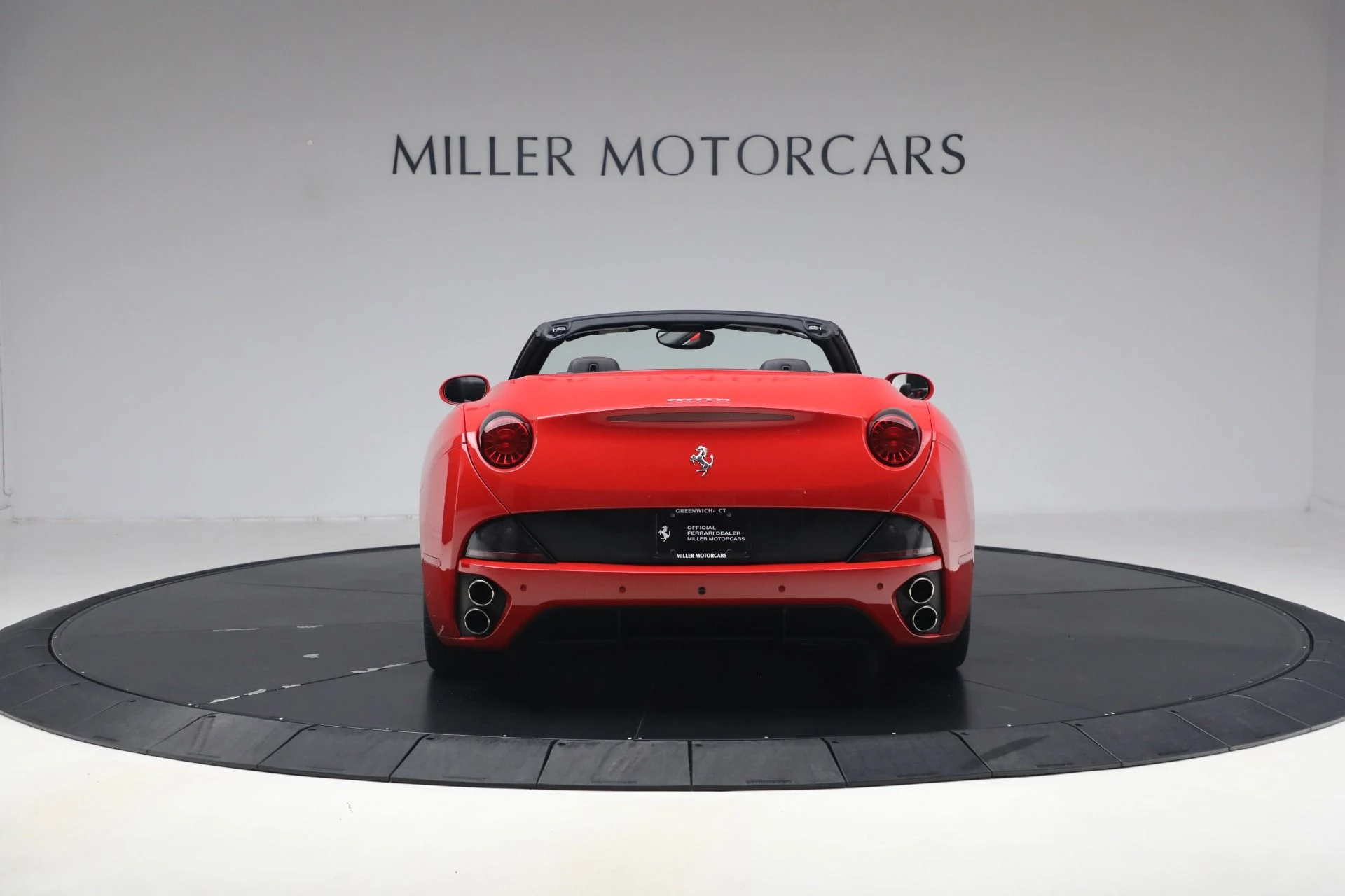 mph006_177249457_Used_2014_Ferrari_California_30_1790957521_52e842913a
