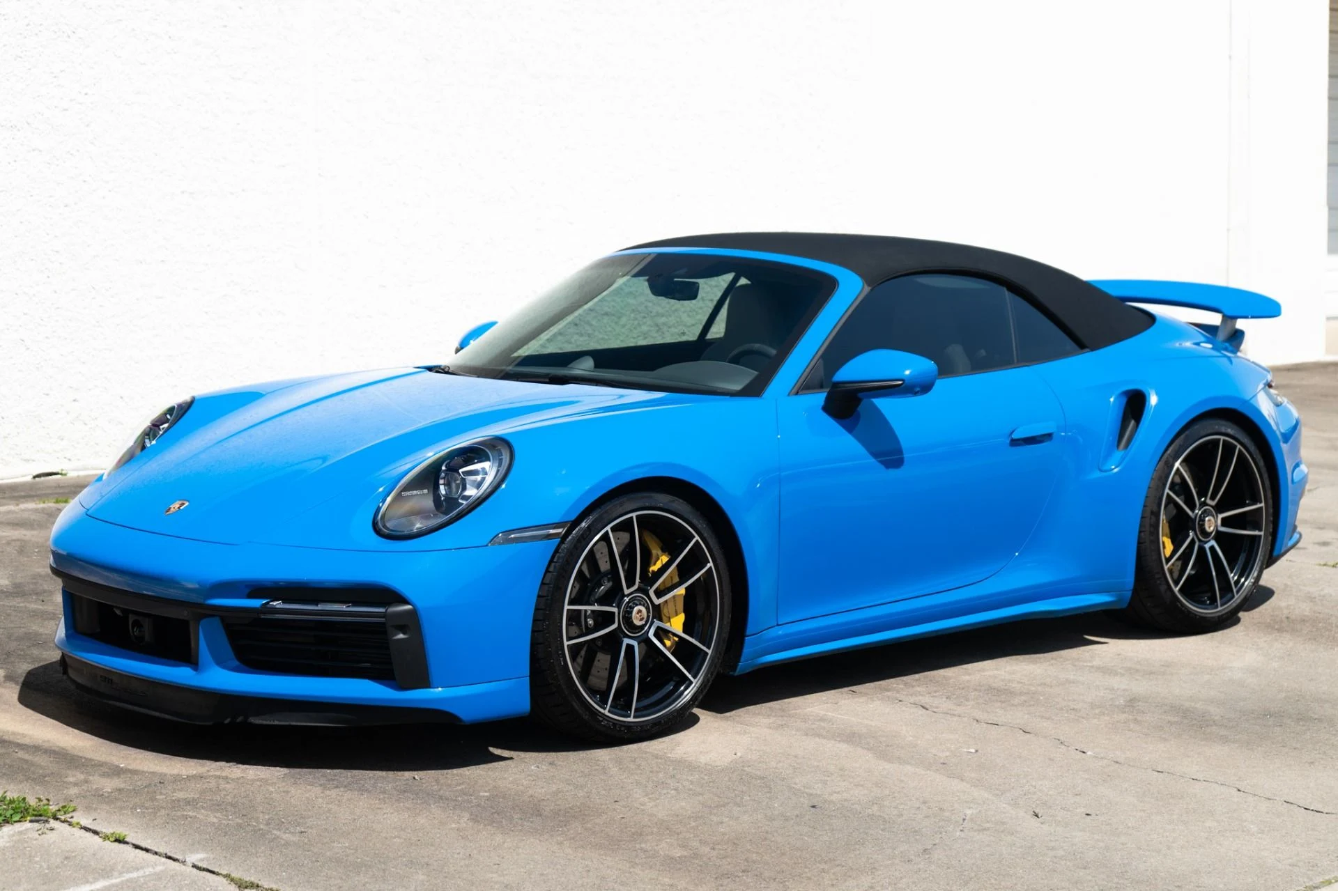 mph006_1779680319_Used_2023_Porsche_911_Turbo_S_1780079475_139c7c254d