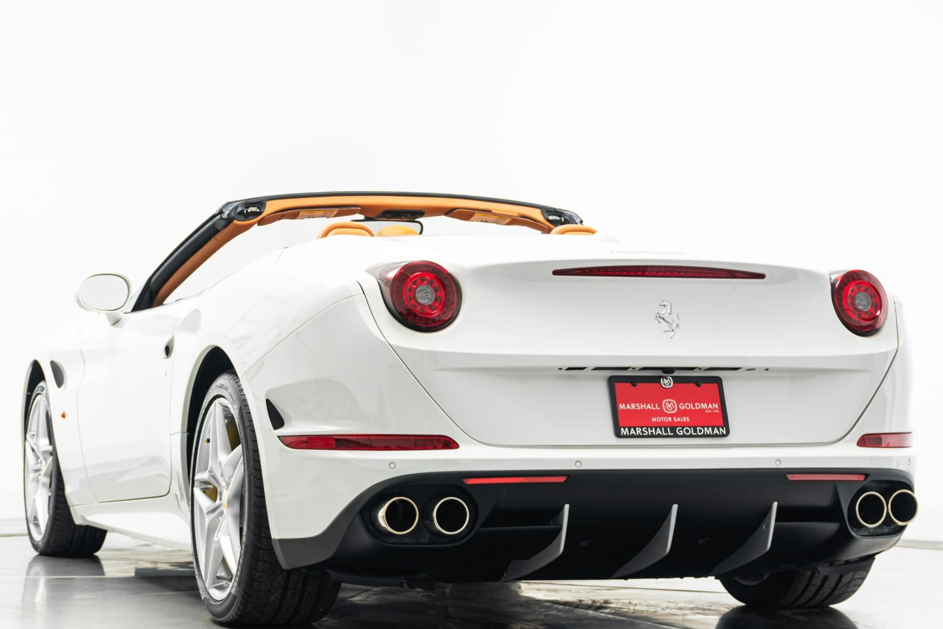 mph006_1786734832_Used_2015_Ferrari_California_T_Very_Low_Miles_Daytona_Seats_Sport_Wheels_1774471674_3b3bf90318