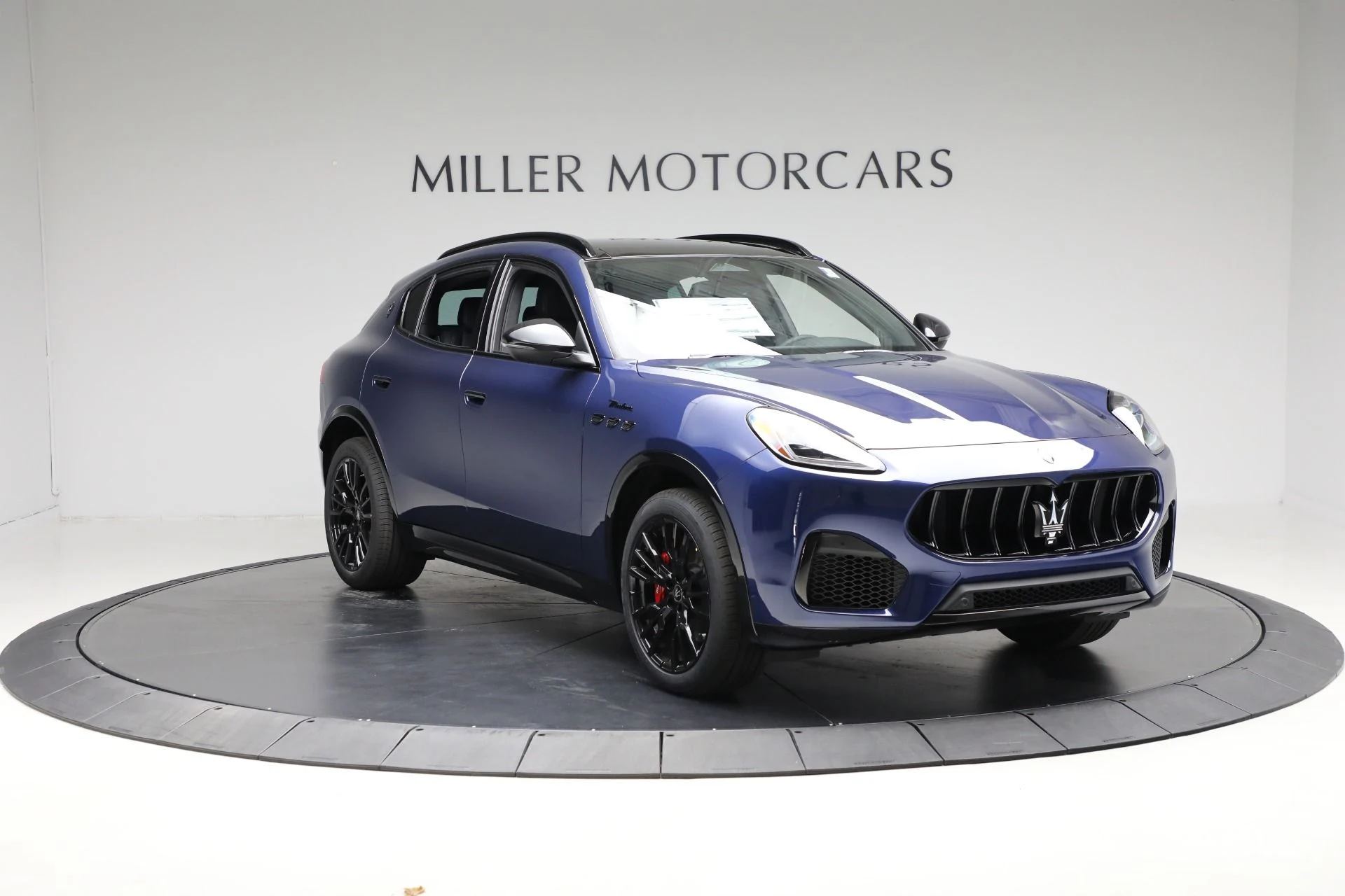 mph006_1786763950_New_2025_Maserati_Grecale_Modena_e62f0aa3de
