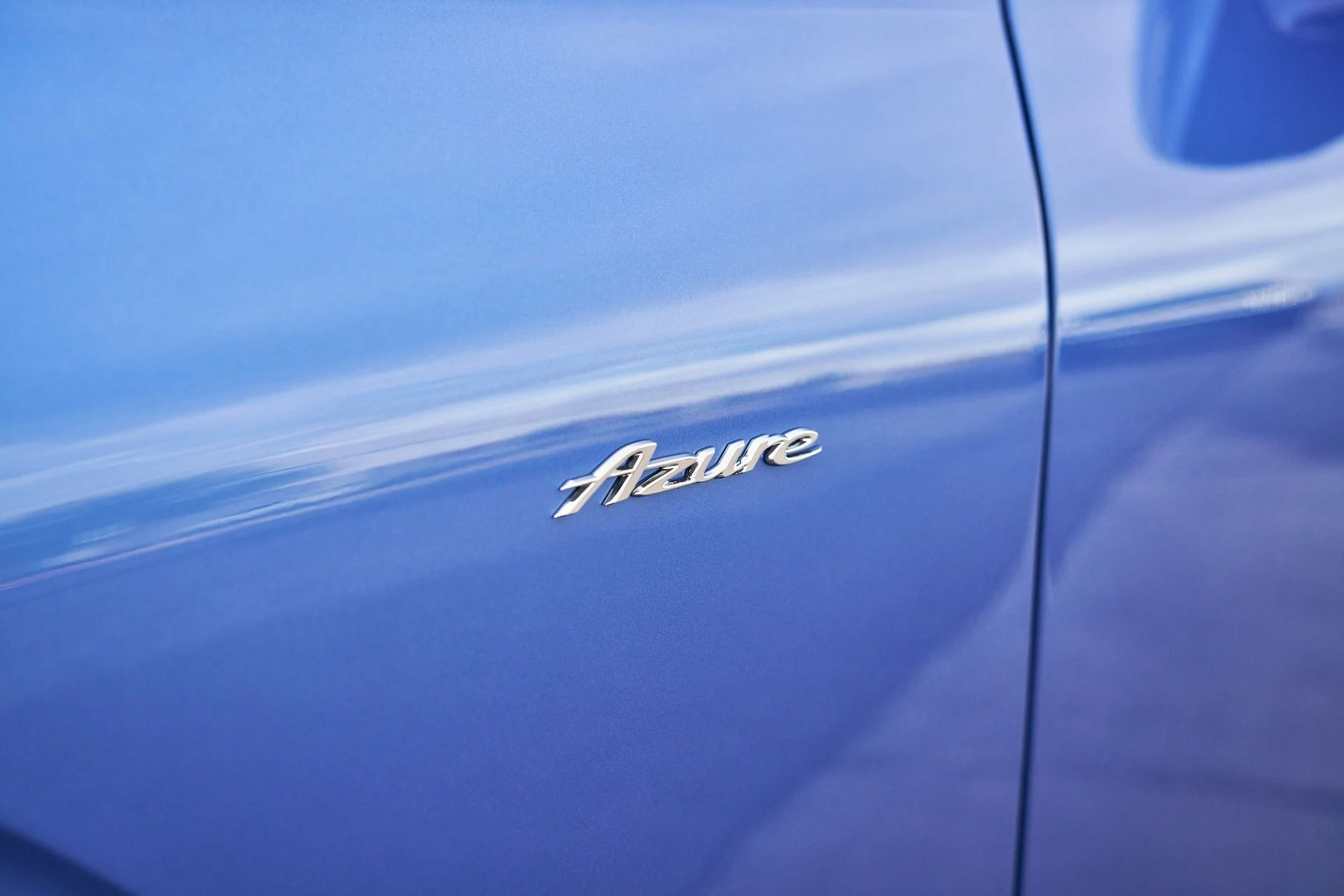 mph006_1793513467_Used_2023_Bentley_Continental_GT_Azure_1761755936_29fa897d0f