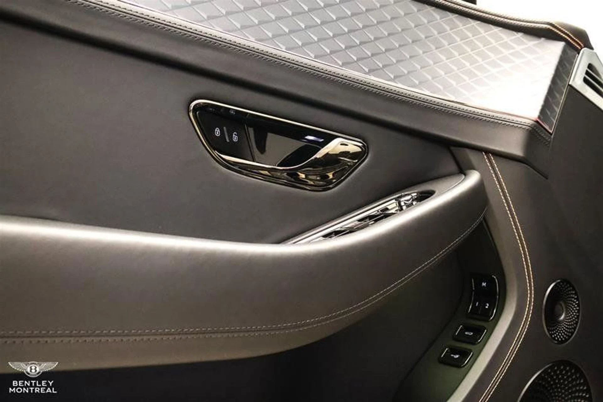 mph006_1806644730_37778721_08173_vek41j0f_1c7b4bcff3