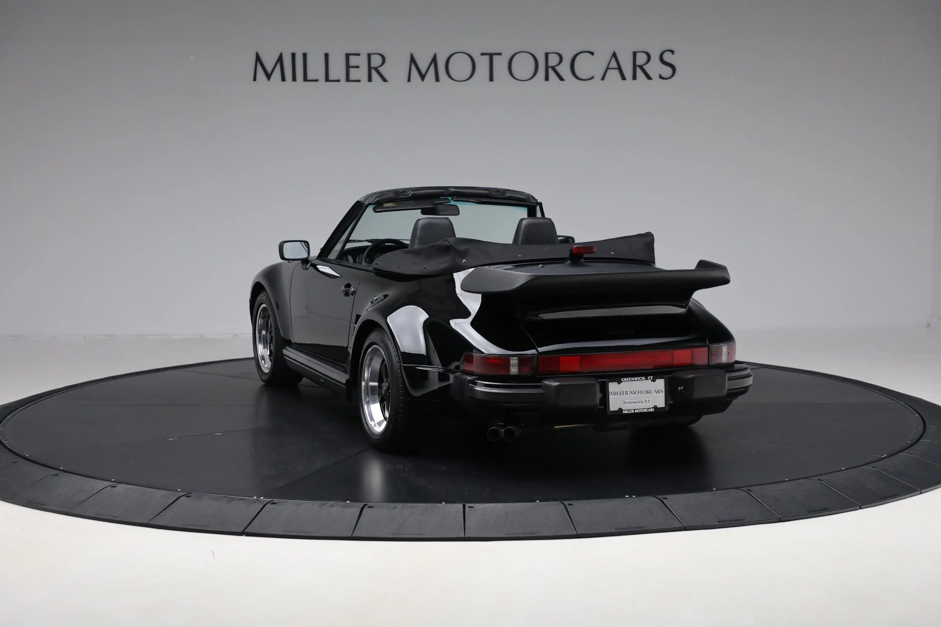 mph006_1807939051_Used_1989_Porsche_911_Carrera_Turbo_8a7760482f