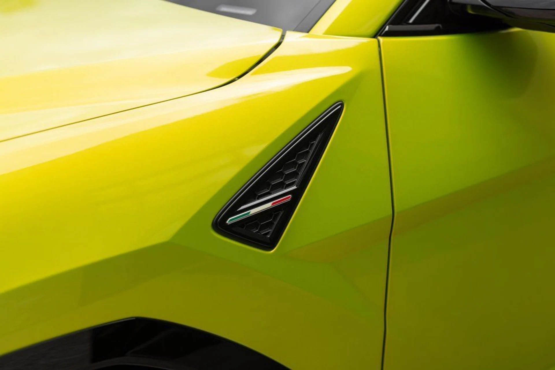 mph006_1809311503_04ee713fa72736c7b1f27c6ccf27b840x_0254759069