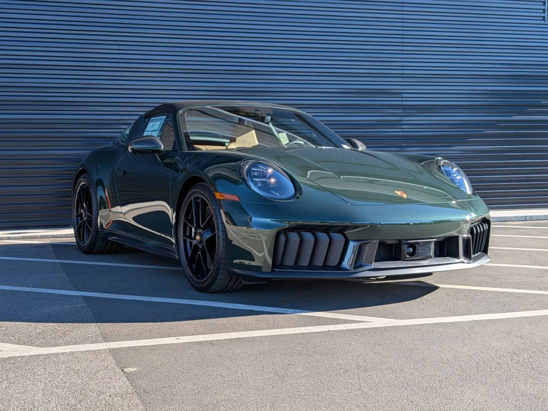 mph006_1810725072_2c7e2c68594f804d0b2b2578ab0b4c35_56e0c8552b