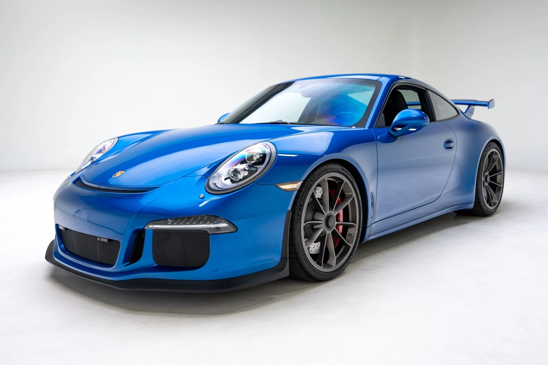 mph006_1812490280_Used_2015_Porsche_911_GT_3_1768869479_8f13c4c295