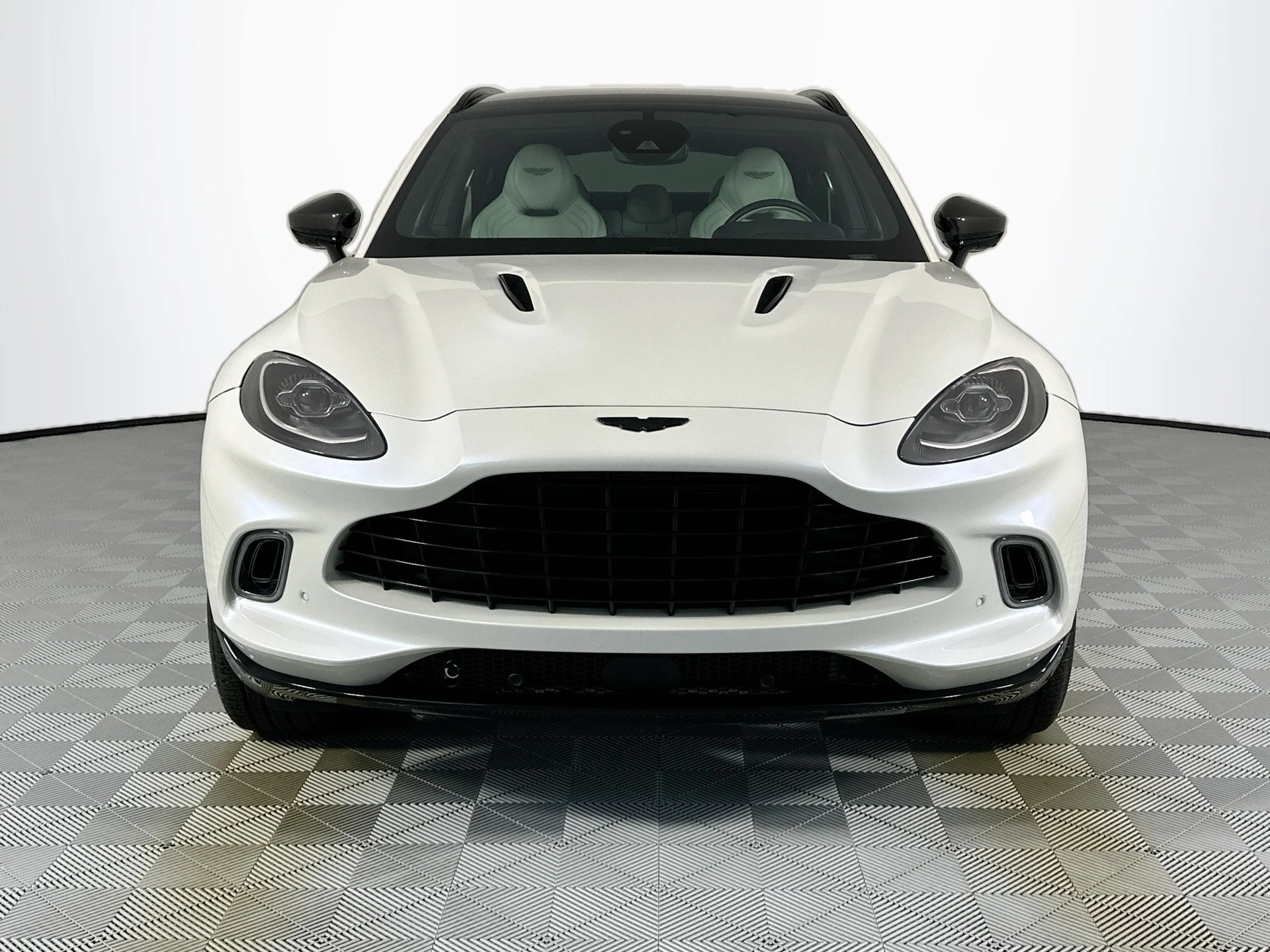 mph006_182348504_7_366656bf66