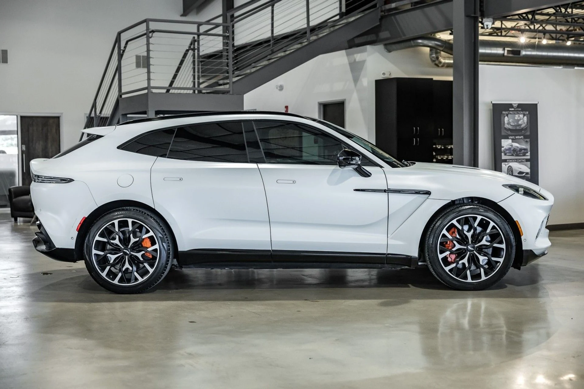 mph006_182444006_uw_bfe8f6f1a0