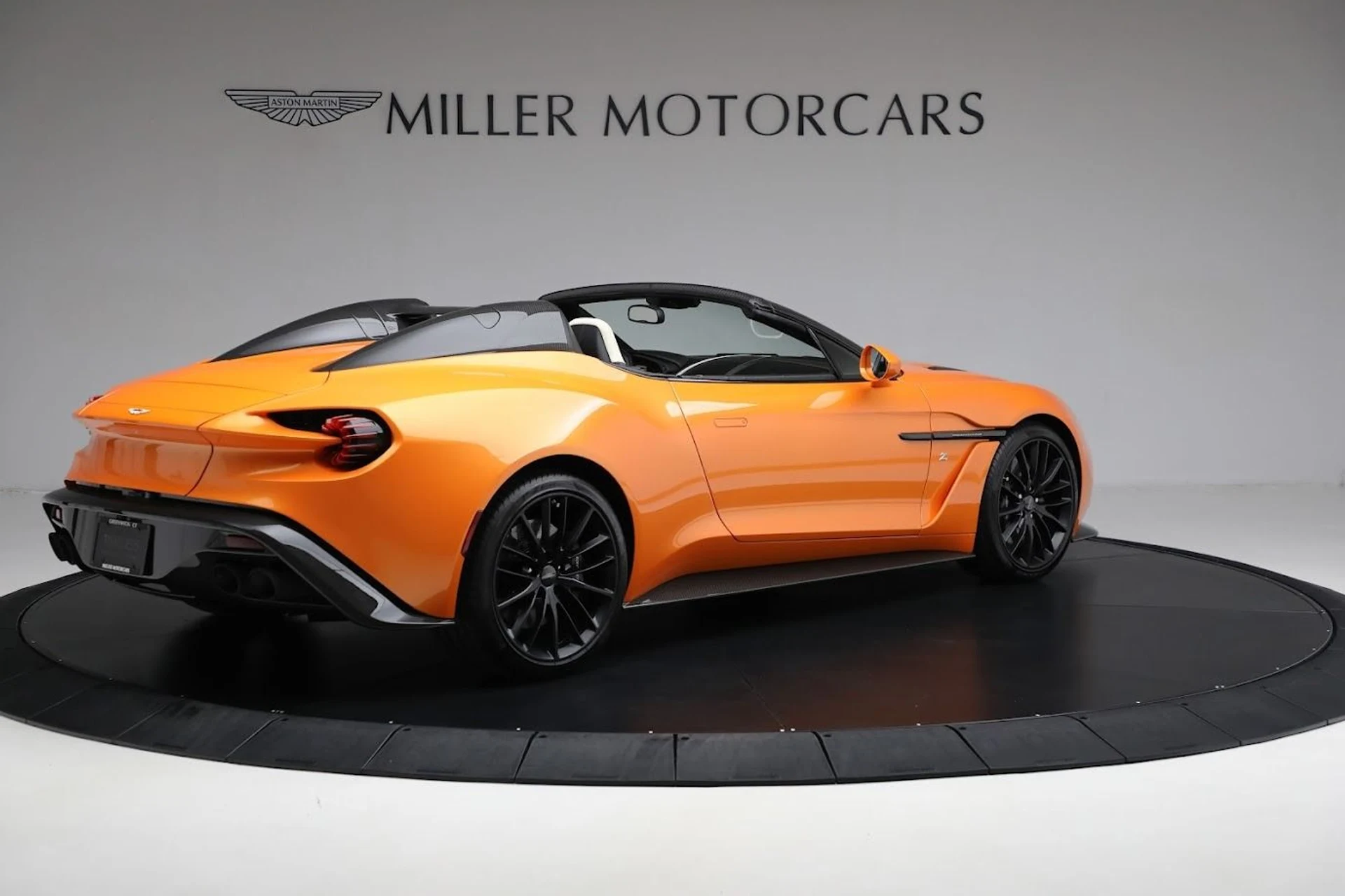 mph006_1825260917_Used_2018_Aston_Martin_Vanquish_Zagato_Speedster_f2bd3b0f15