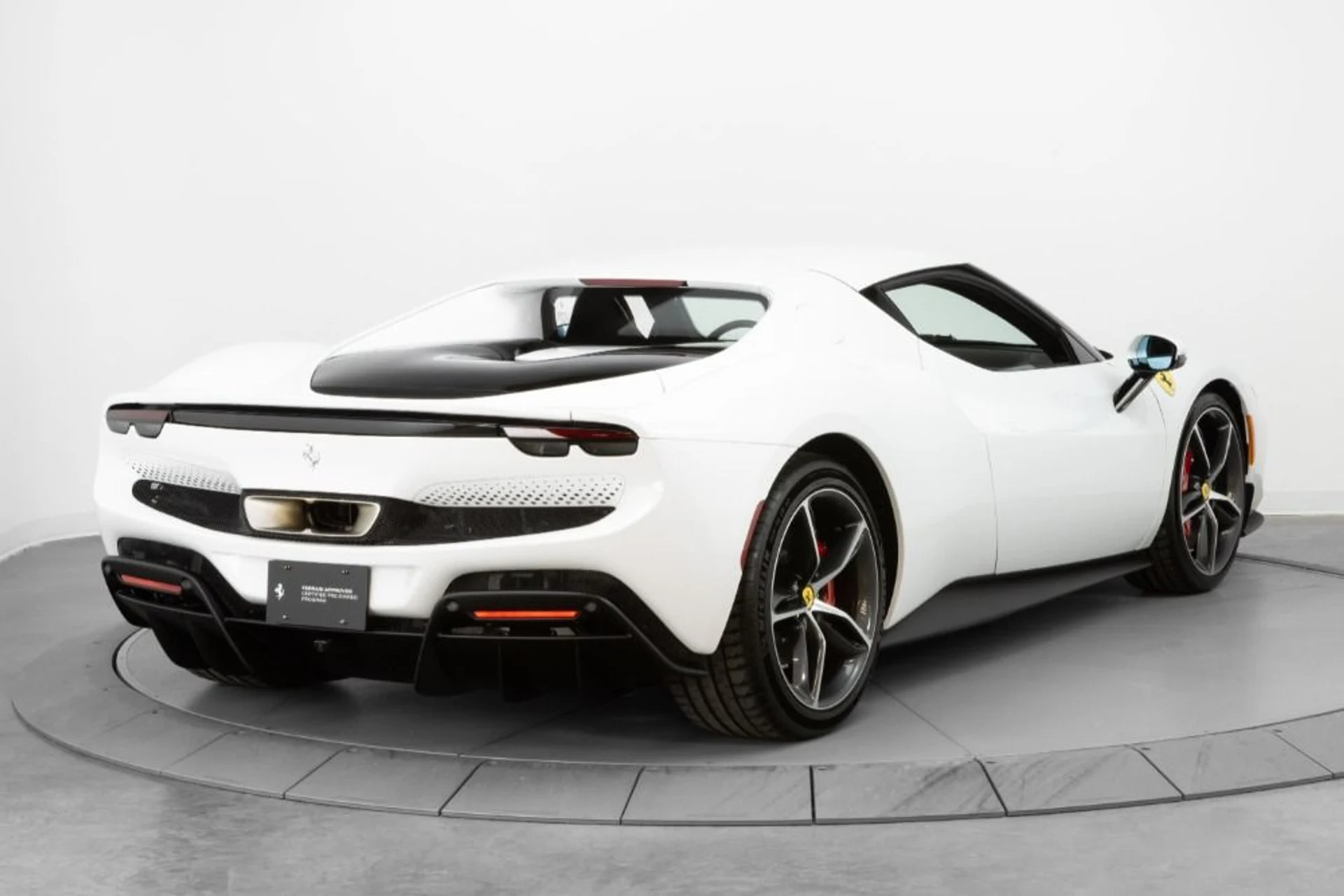 mph006_1826042035_Used_2024_Ferrari_296_GTB_d9e85392f4