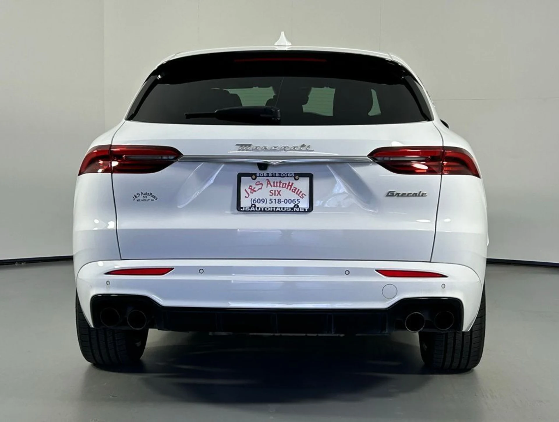 mph006_1833964598_in3s5pu3cajzu69xk4i7th5y42yk_5e9e576eb4