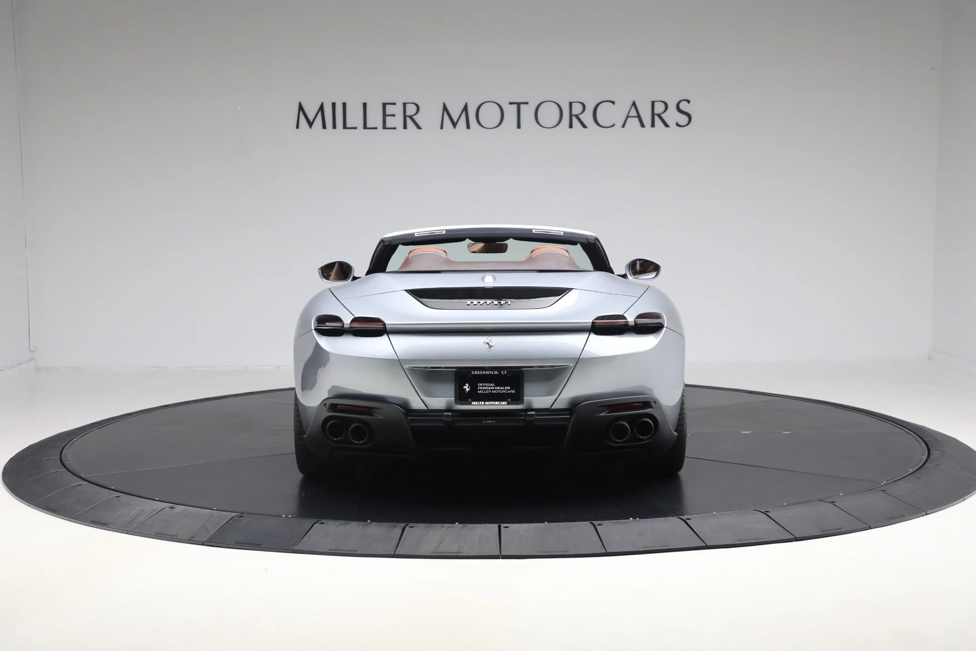 mph006_1849671121_Used_2025_Ferrari_Roma_Spider_1767969069_15ee148791