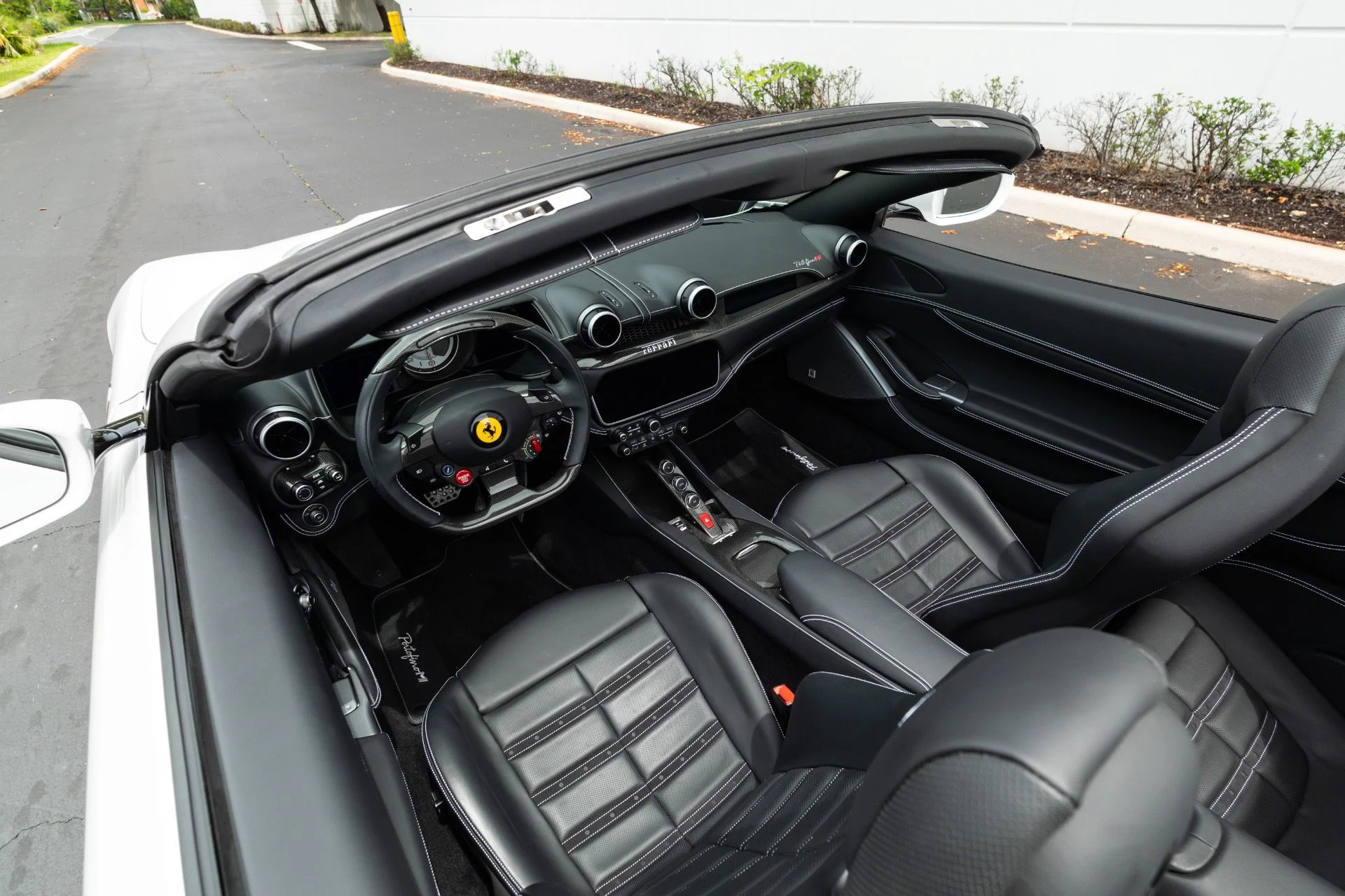 mph006_1855108782_Used_2023_Ferrari_Portofino_M_1775657761_55f233341c