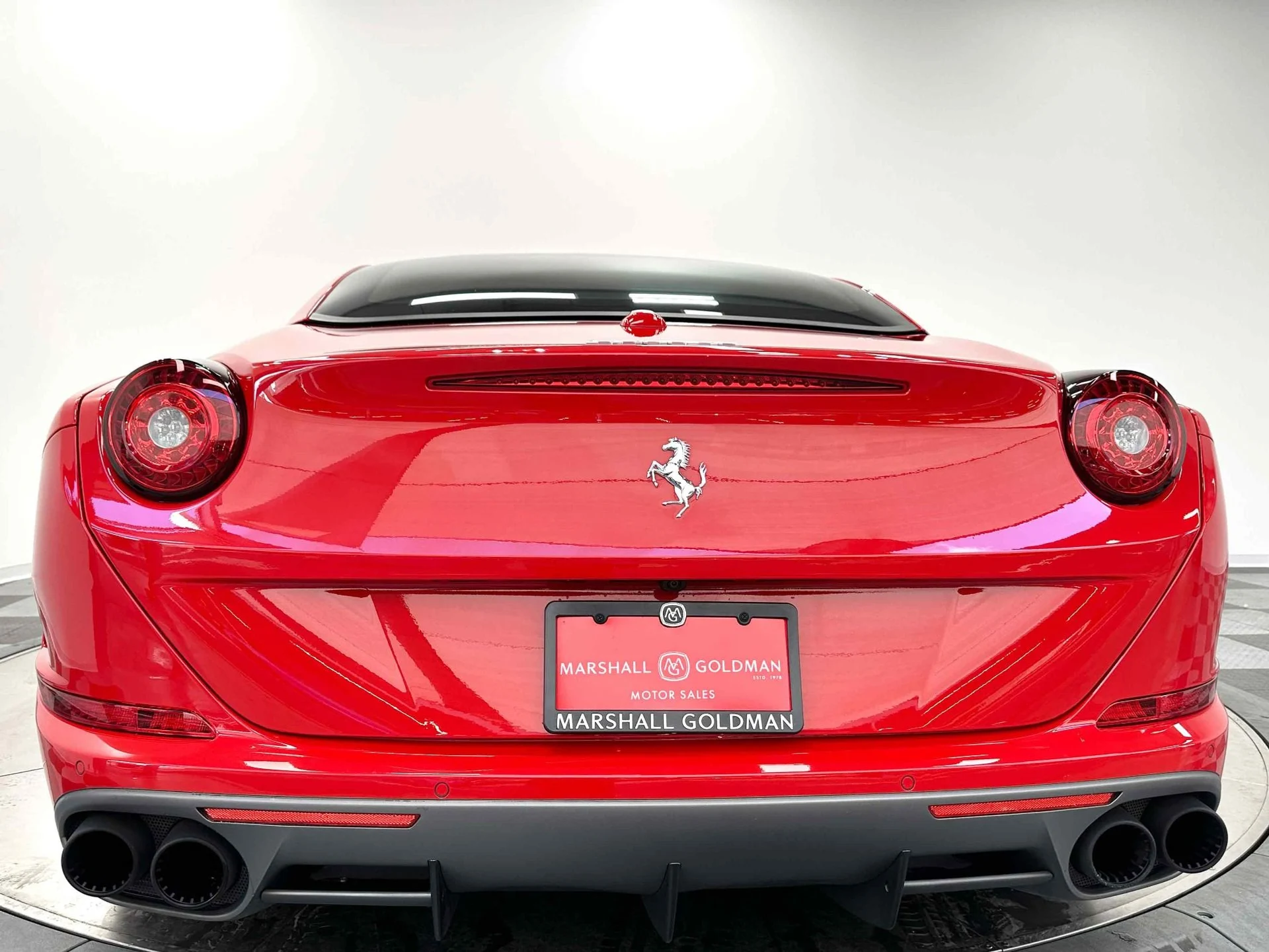 mph006_1859039899_Used_2017_Ferrari_California_T_Handling_Speciale_Extended_Cuoio_leather_1771366047_25e4348319