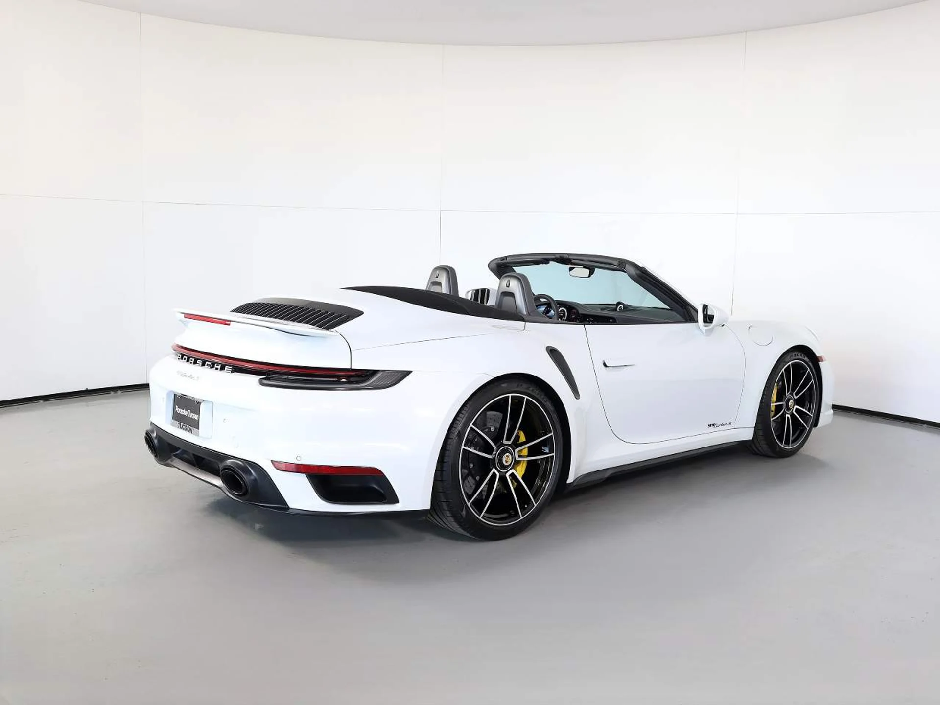 mph006_1859321710_86fc027696cf502f41361a22d747be45_130d2e5771