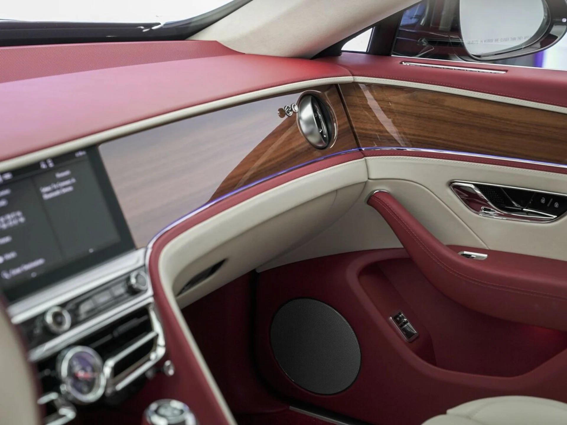 mph006_1861897718_h82pam9sqebpdc9i9lsv21exn9bi_d349709b13