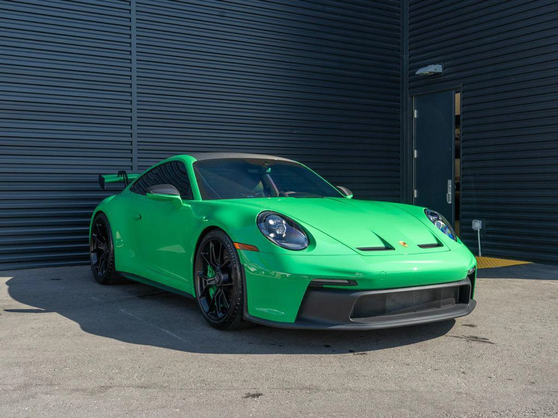 mph006_1863956790_Fl_EA_9kl_Rvc_Iw_z_B_Hlzm71_ZAN_Wc_2b76c99318