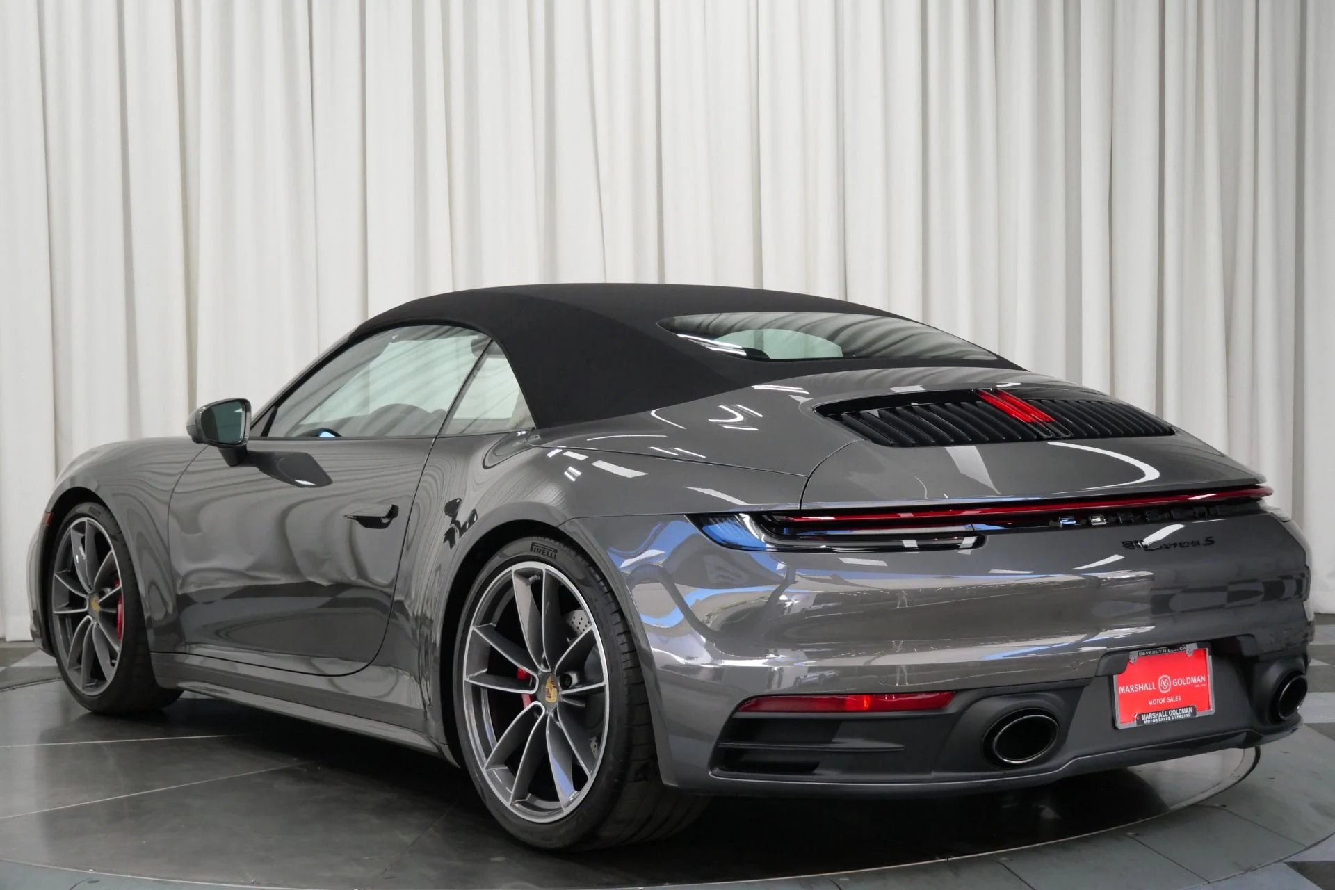 mph006_1865712191_Used_2021_Porsche_911_Carrera_S_Cabriolet_1757522439_4aa0516e4f