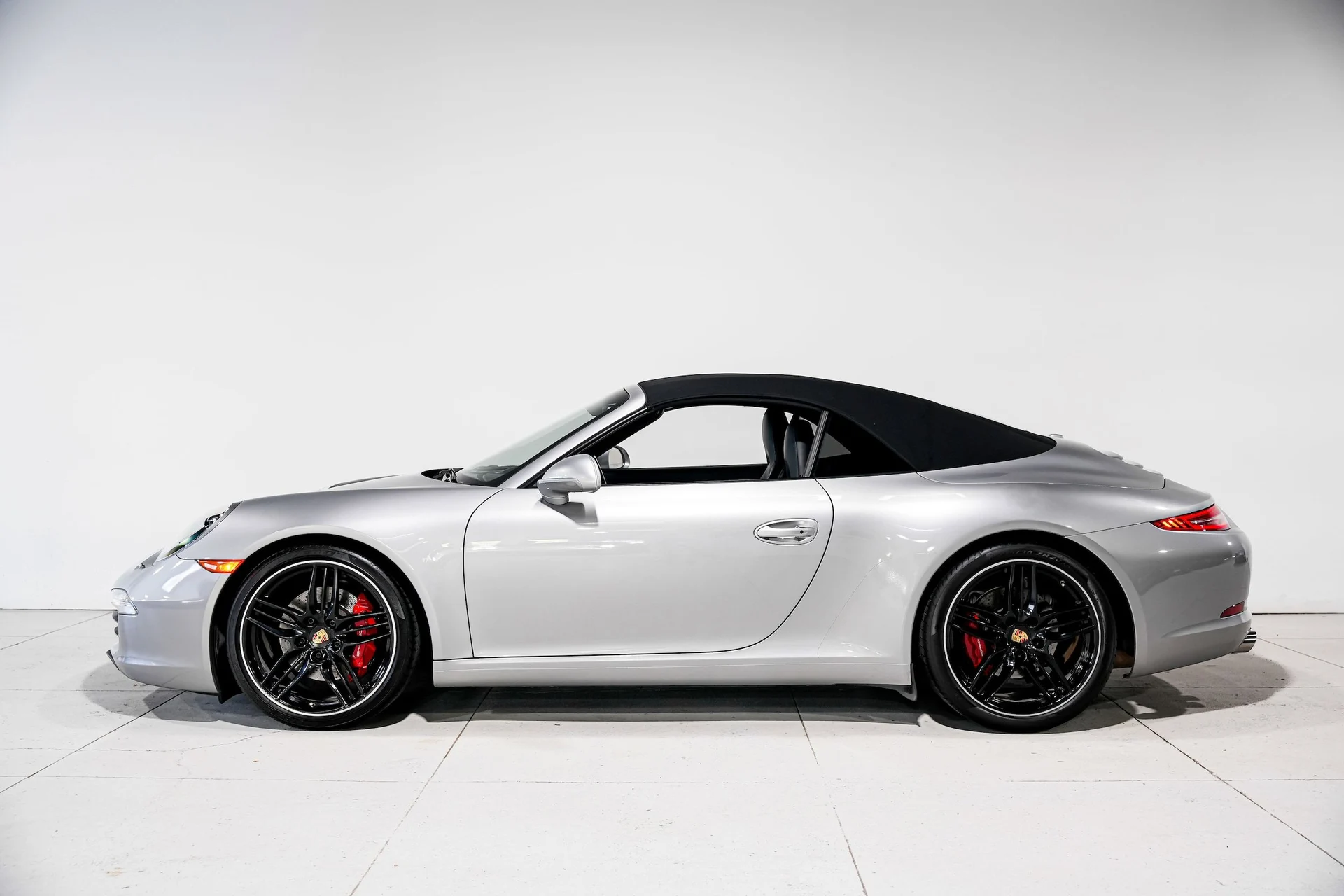 mph006_1869588657_c97bfd155e7a2b3acda4533d192d0771x_04c6f33145