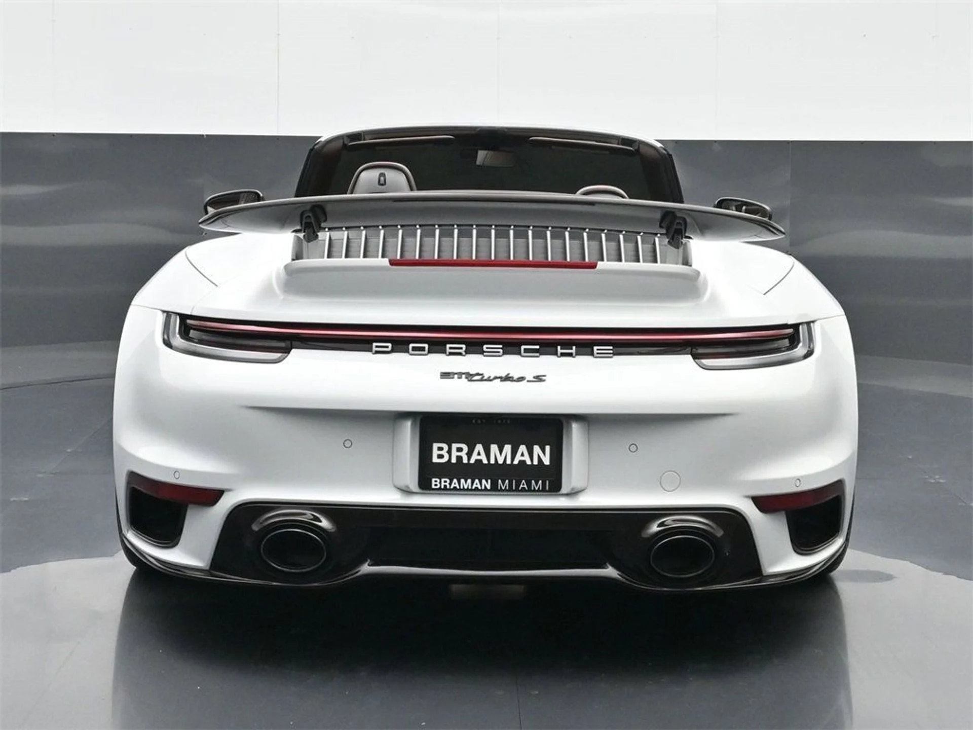 mph006_1871925813_c4c7a1e4c1154be82a42f92c46933fb9_1487af4065