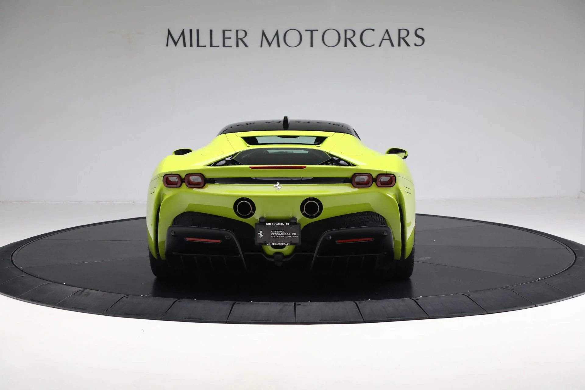 mph006_1883587574_Used_2022_Ferrari_SF_90_Stradale_1731632409_8ddb446bbc