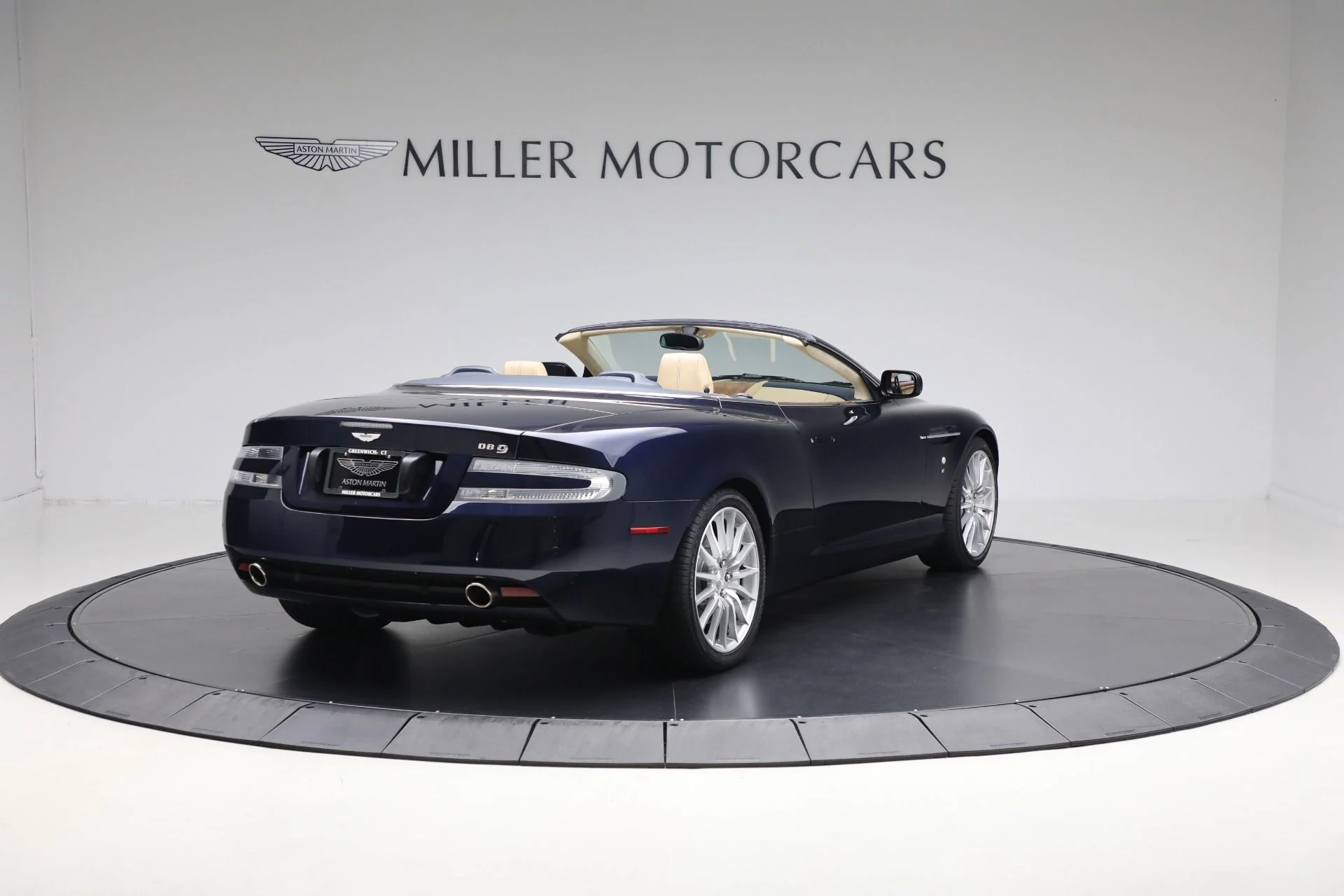 mph006_1883717165_Used_2007_Aston_Martin_DB_9_Volante_9b55f54d0e