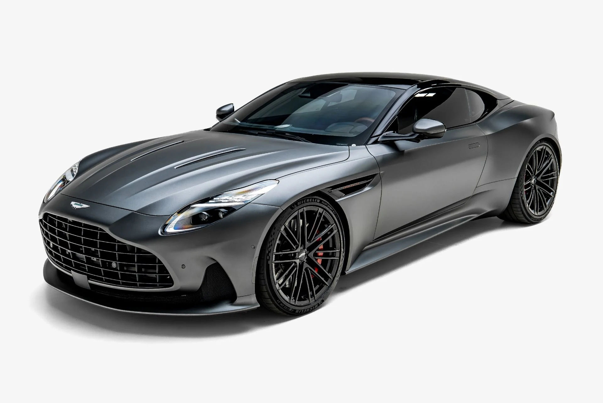 mph006_1893827942_Used_2024_Aston_Martin_DB_12_V8_1784874867_0a130bcf45