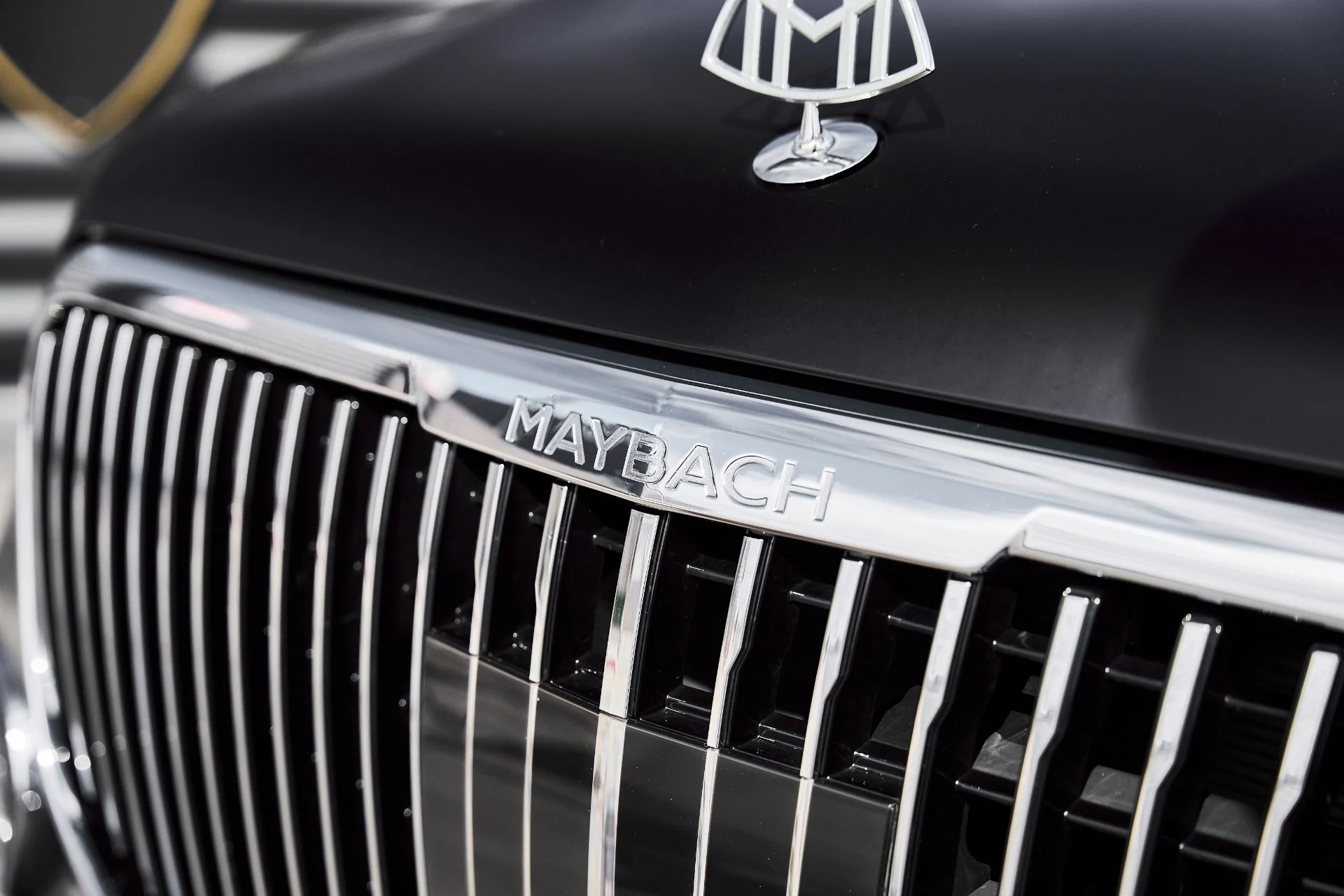 mph006_1894295957_Used_2024_Mercedes_Benz_GLS_Maybach_GLS_600_1773530581_c21721d38e