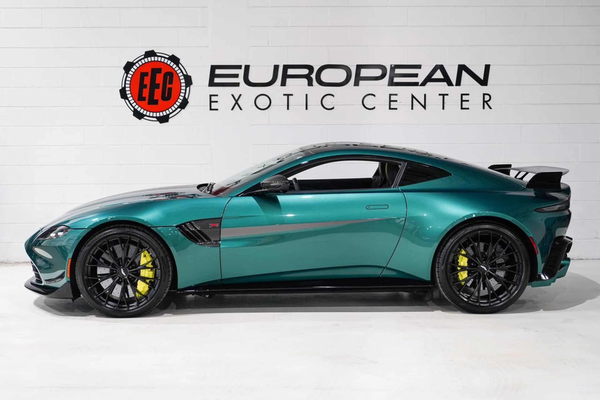 mph006_1894352521_f52b952069755fca1d226d334ae92ed4_ab6f150659