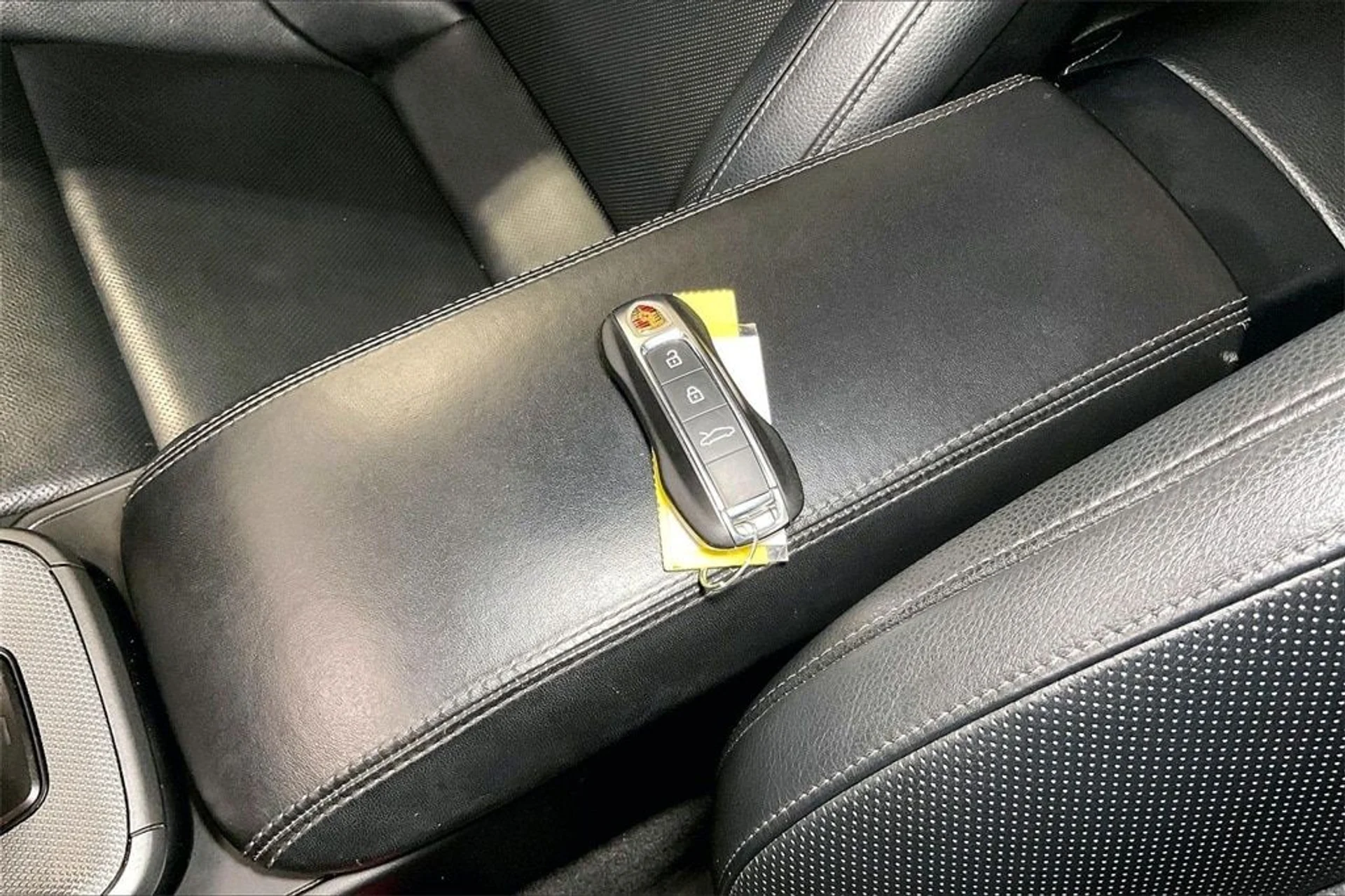 mph006_1897916507_8b6276ac10f3814242a58d7bf4eb6814x_6001e691d5