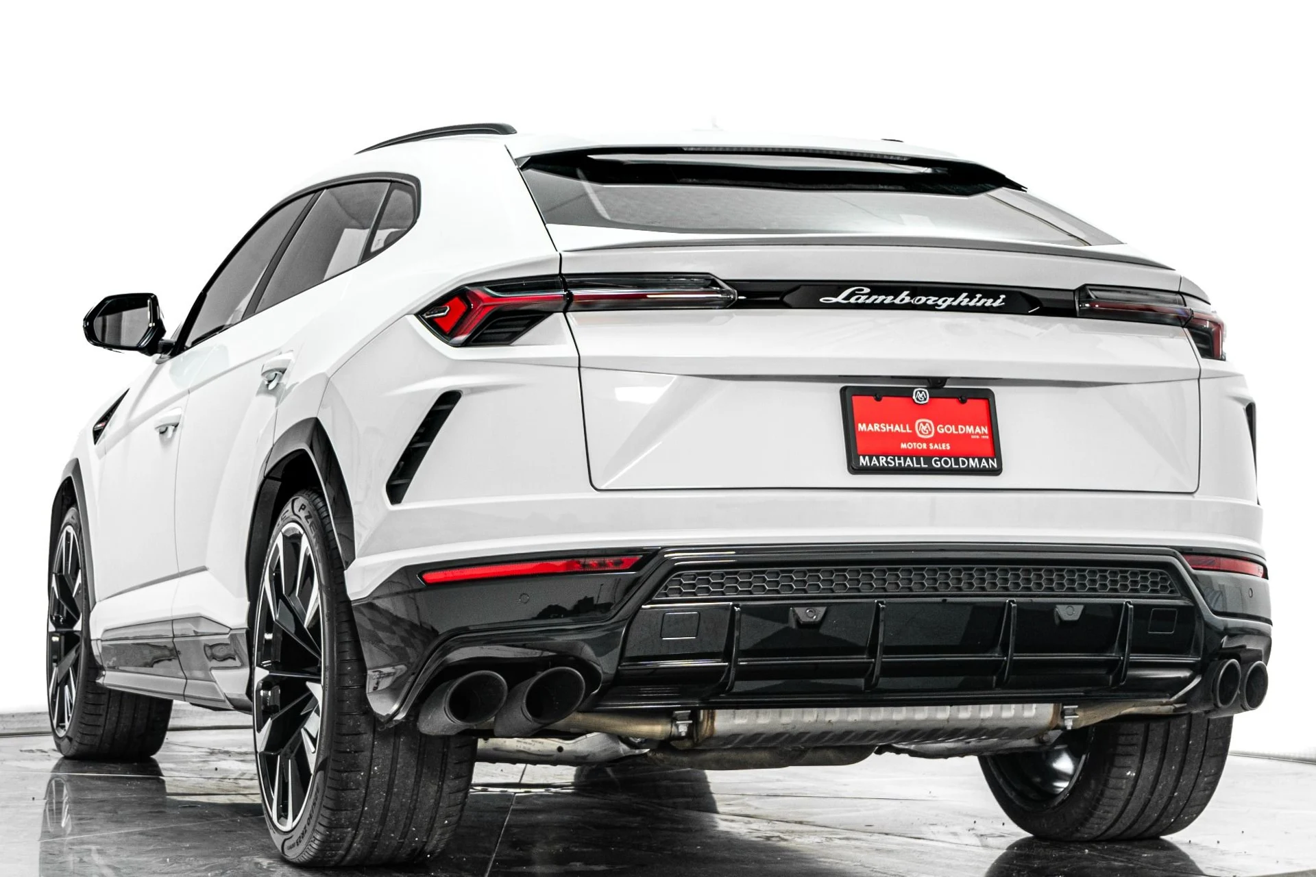 mph006_1900342407_Used_2022_Lamborghini_Urus_1792605030_ede885aeff