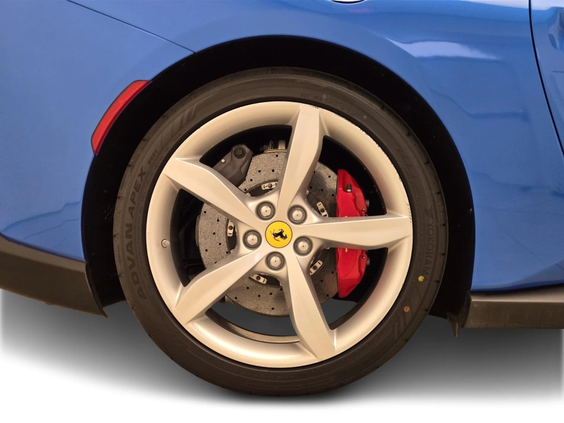 mph006_1901256191_Used_2019_Ferrari_Portofino_1754634630_dff253224f