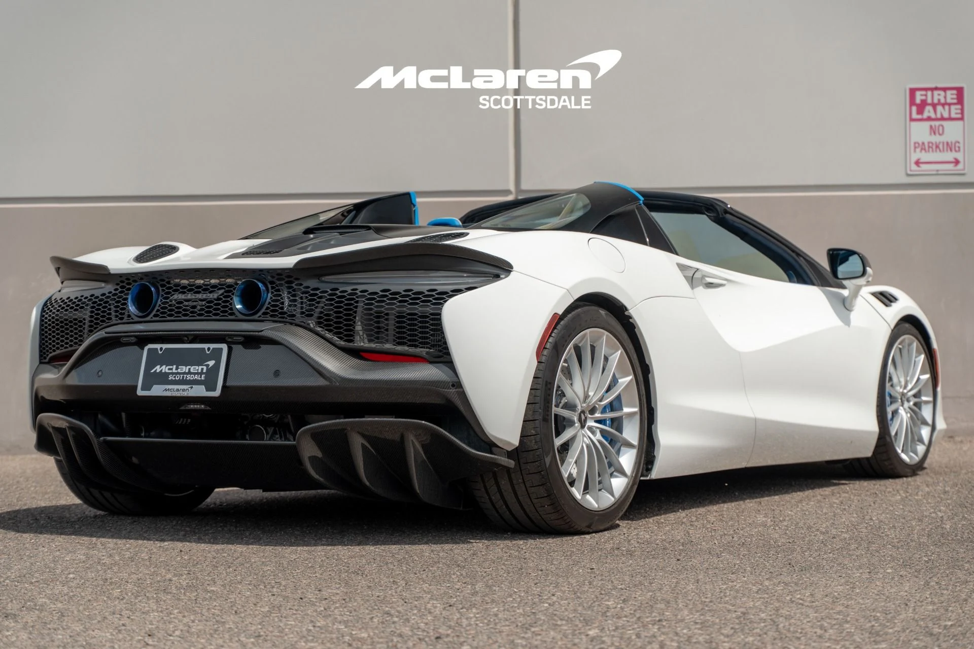 mph006_1906346702_Used_2025_MCLAREN_ARTURA_1787004100_092c26330c