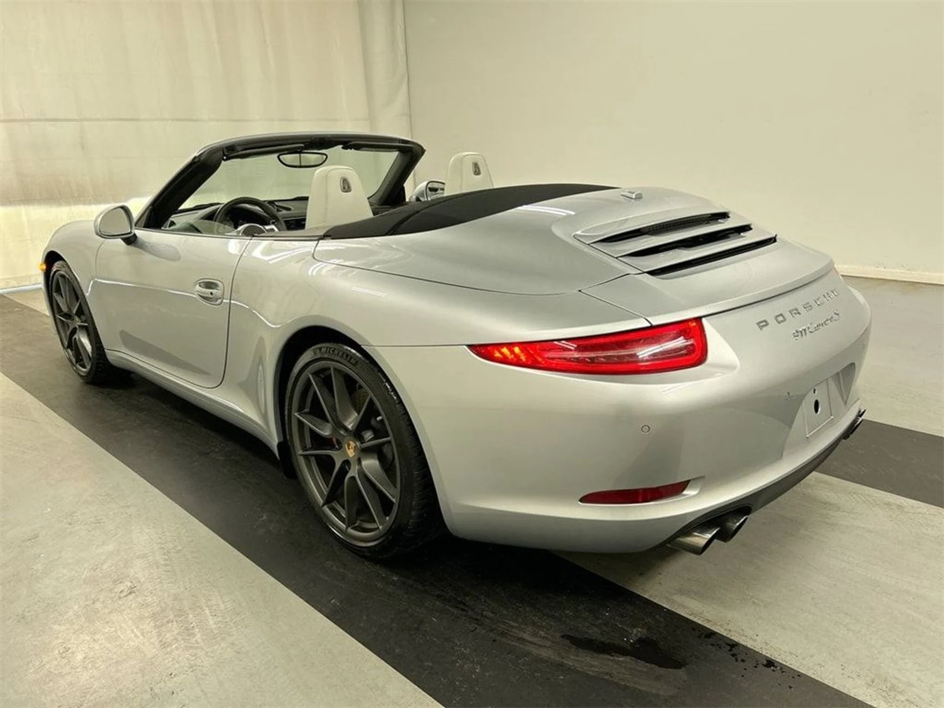 mph006_1909516830_40e14360f5f3527493fc14f708ea8ac5x_e838ad7b63