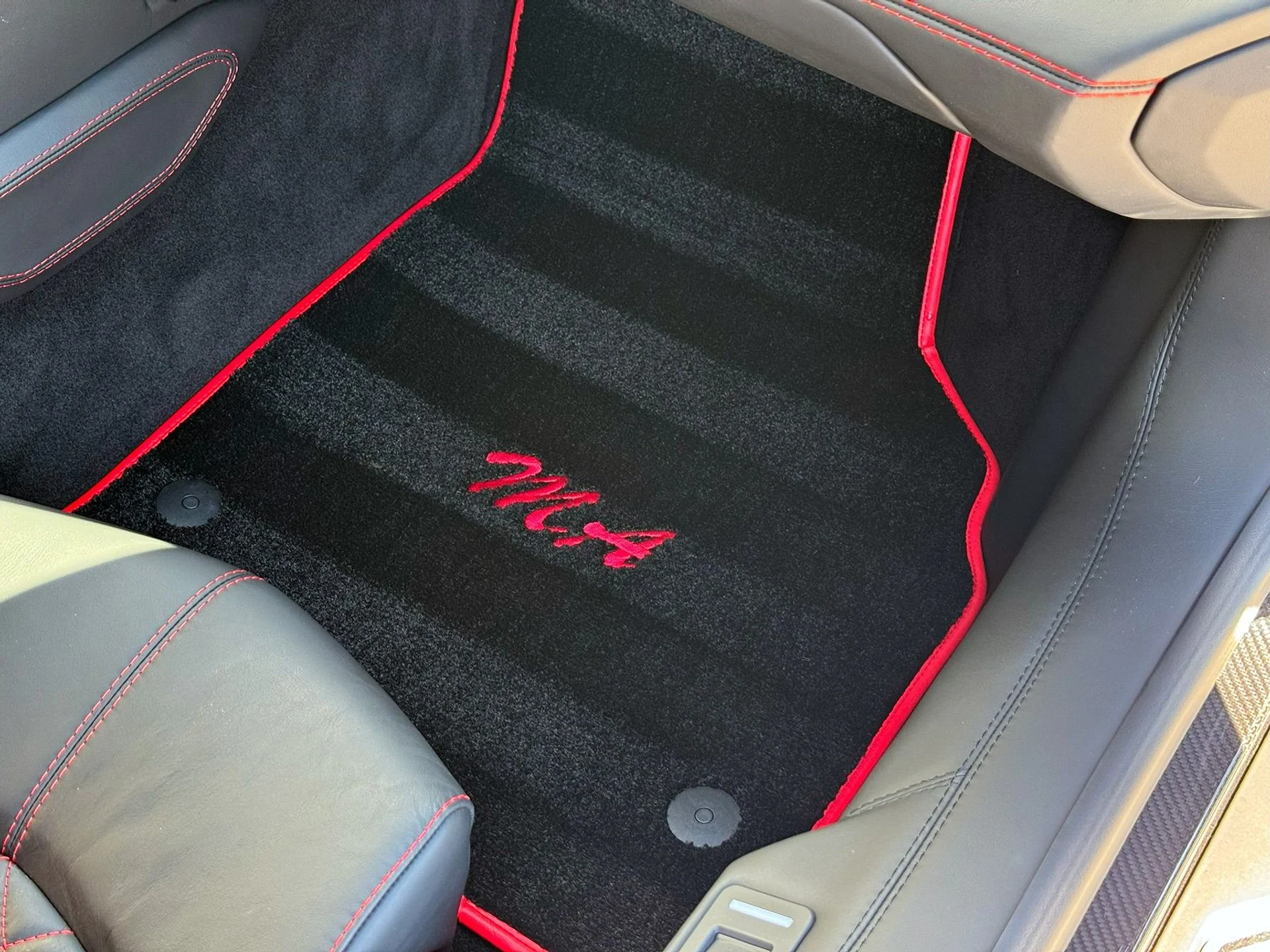 mph006_1912516016_Used_2018_Lamborghini_Aventador_S_LP_740_4_S_1743433234_e010f7e0e1