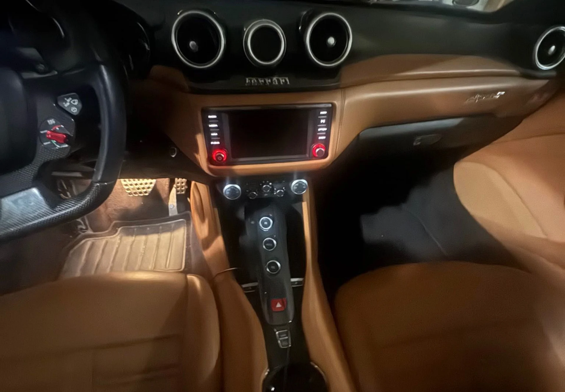 mph006_1916735656_Used_2015_Ferrari_California_T_1758130458_a6ce60dd5d