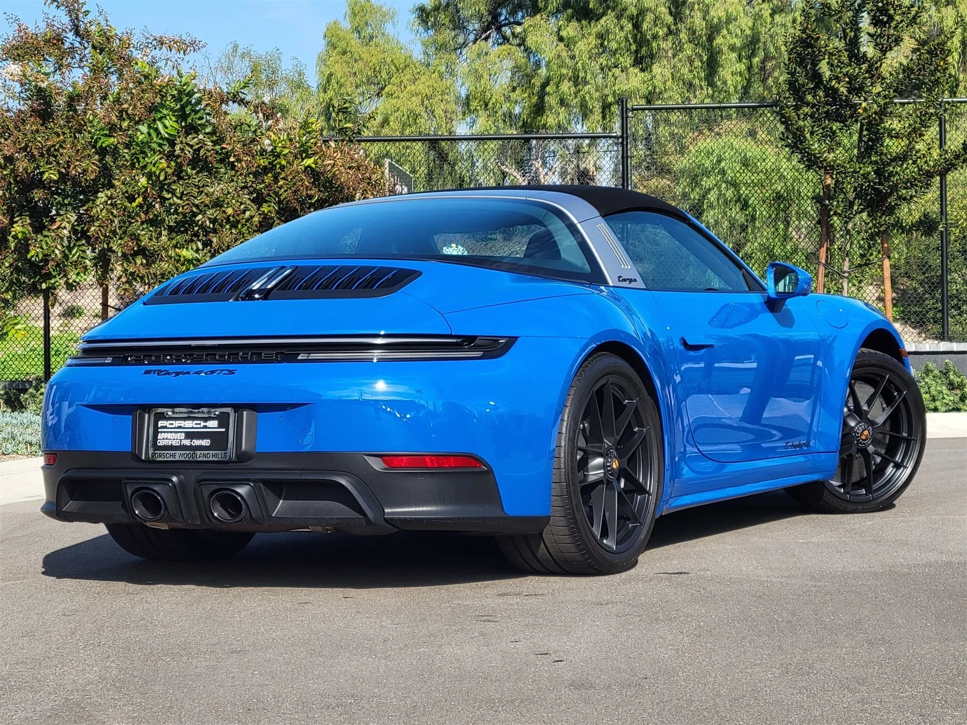 mph006_1917662517_a3dfaf37fceaf28b6a6f49429bffa1bf_fc4c6ea3d6