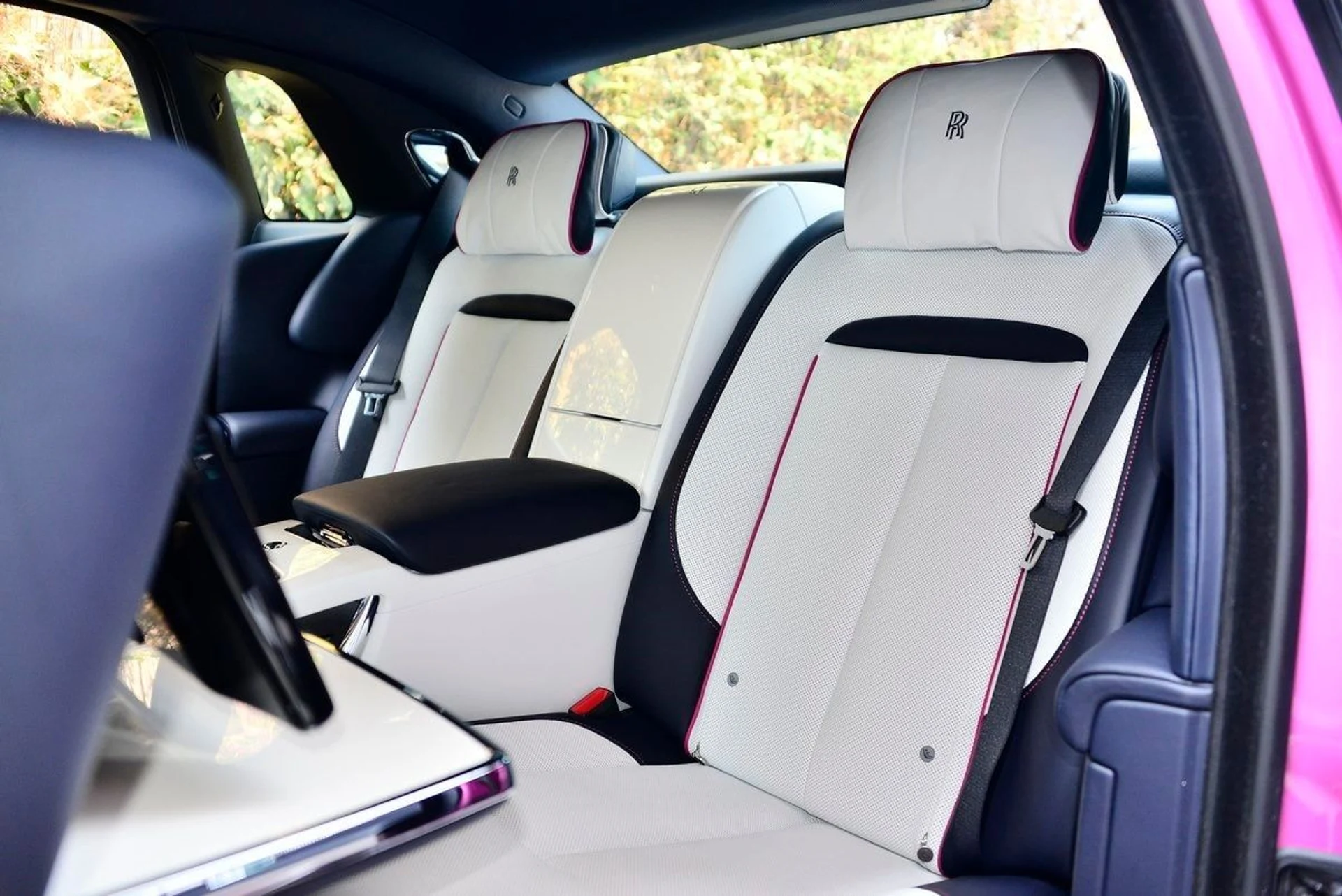 mph006_1922937064_6e094b3e553e69088b581b6ed9421d5fx_adbee093d4