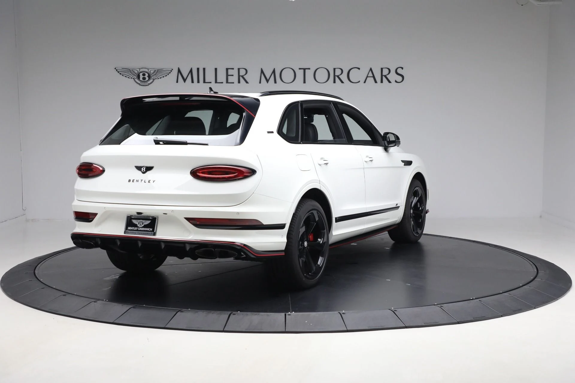 mph006_1922983811_New_2025_Bentley_Bentayga_S_Black_Edition_e9044dffc8