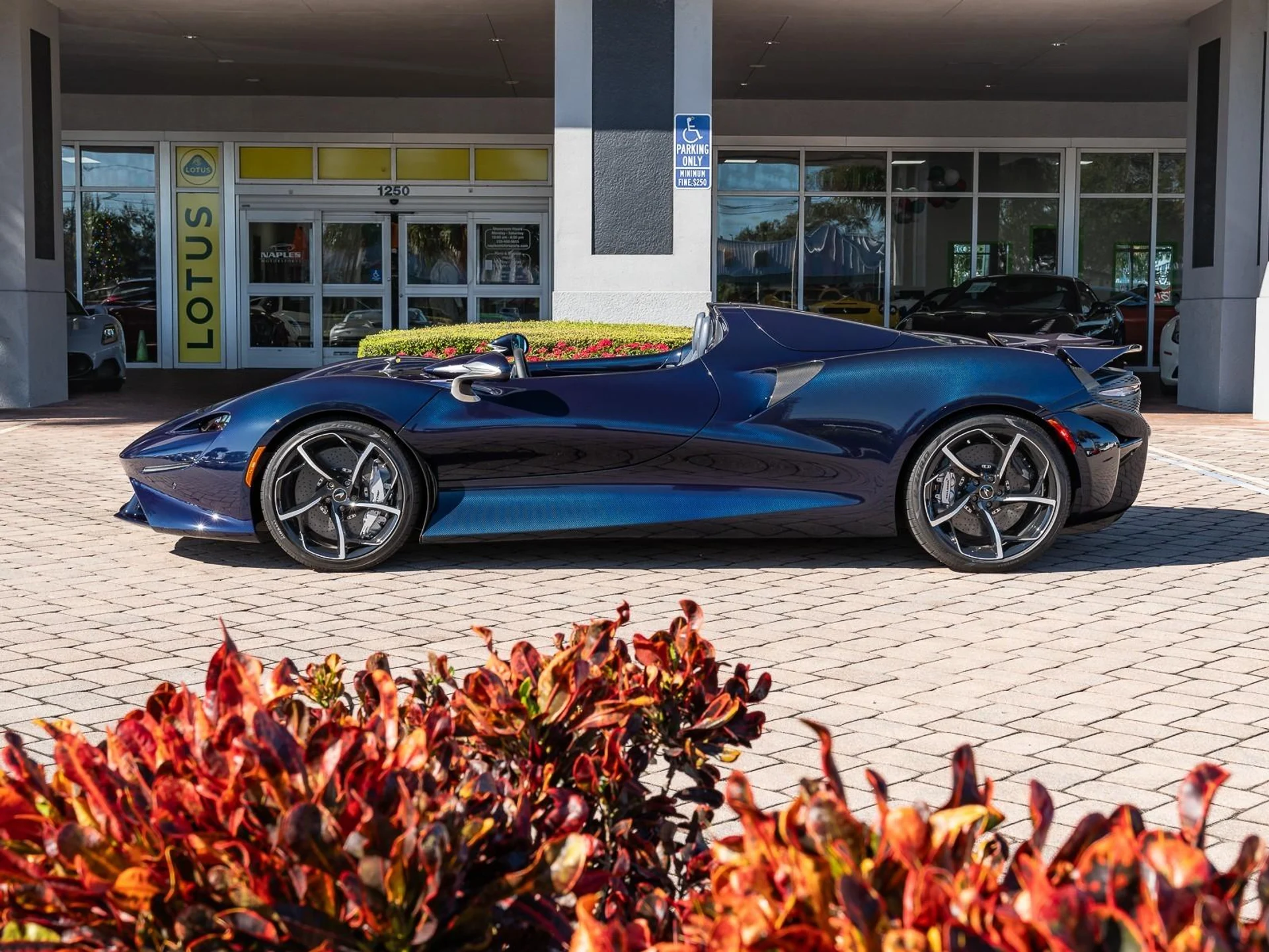 mph006_1923658490_Used_2021_Mc_Laren_Elva_1766175022_891cc8c363