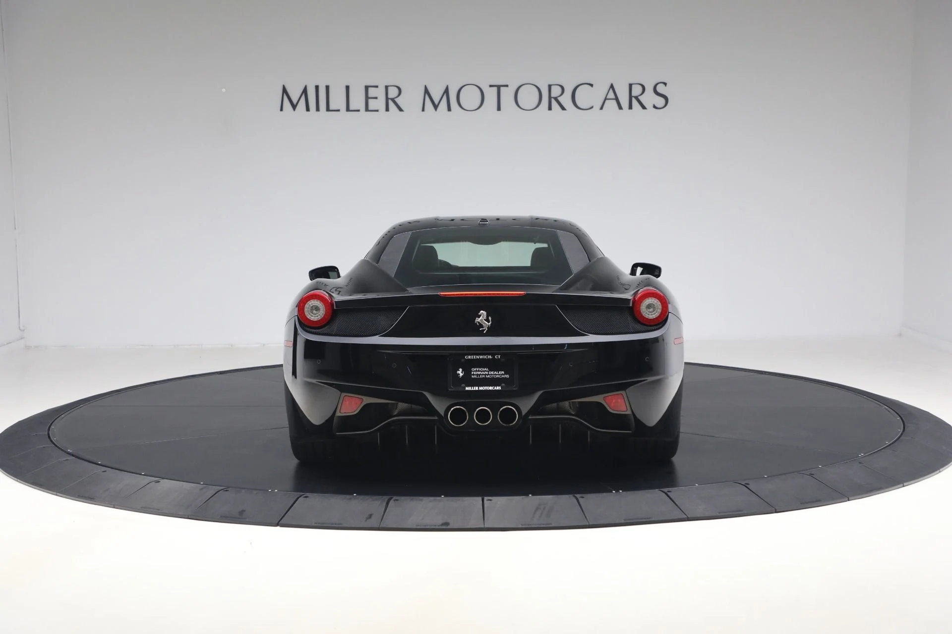 mph006_1925398704_Used_2013_Ferrari_458_Italia_1774989075_e070ff1056