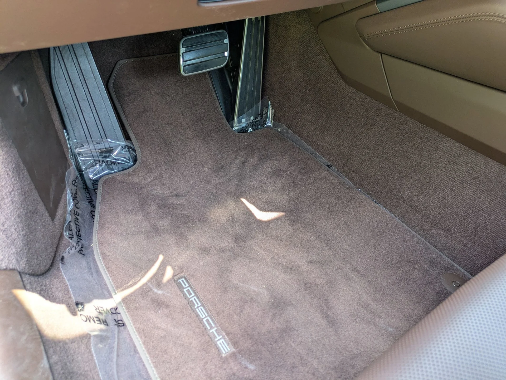 mph006_1930198698_42a34d8a77d07a00782087baa157757cx_3c7171709d