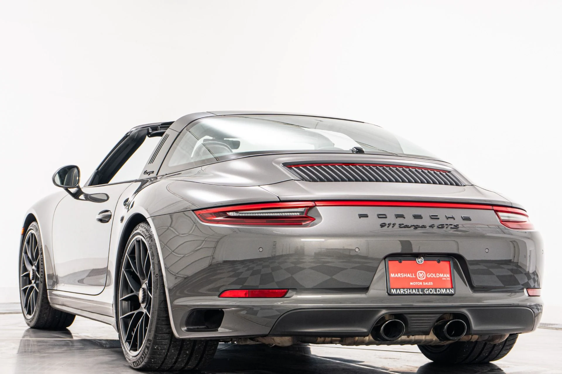 mph006_1930295087_Used_2018_Porsche_911_Targa_4_GTS_1781794965_511199b341