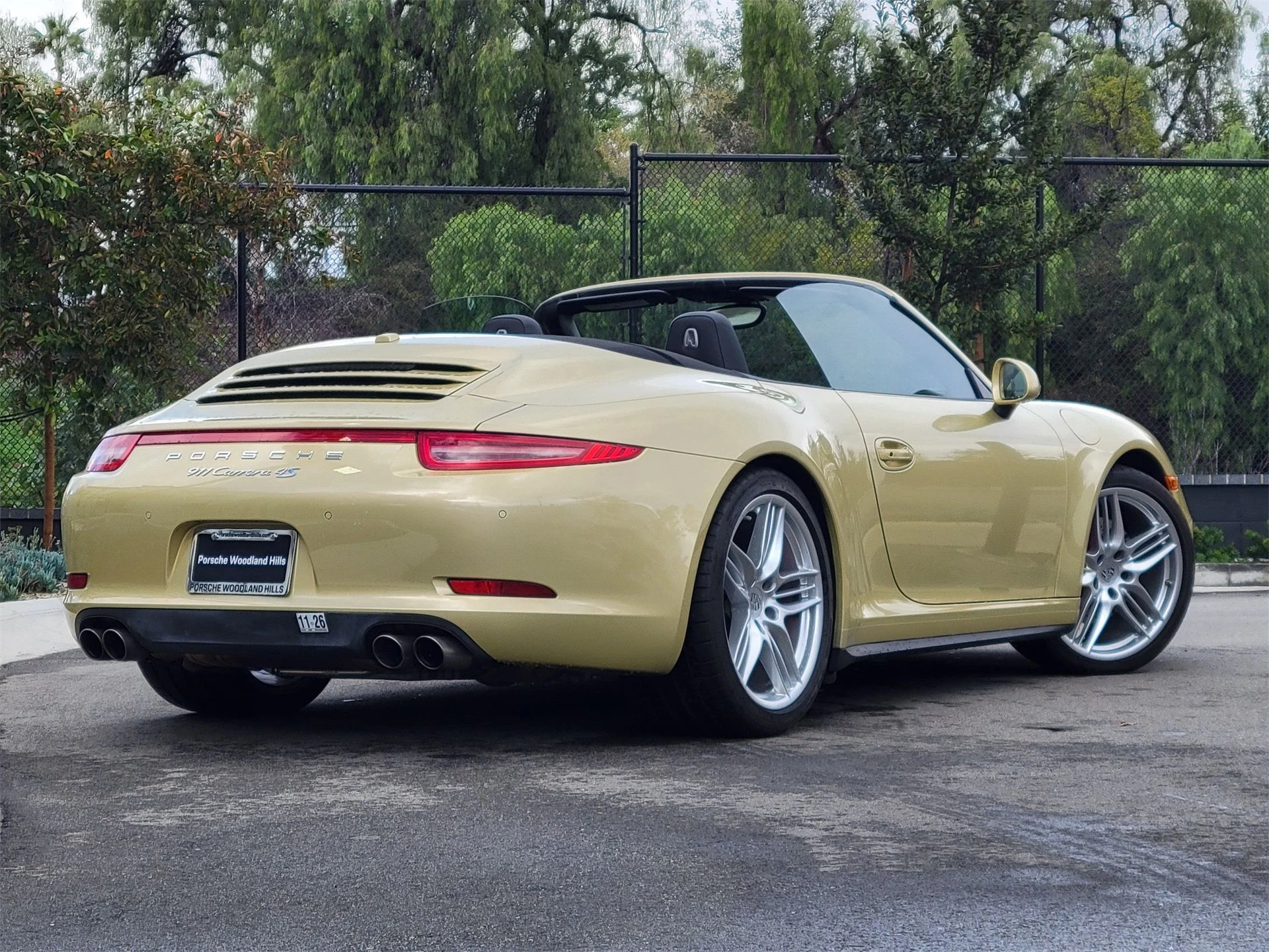 mph006_1940768021_b36d13815372699cfaf7e14f66d10173_e3420ed49d