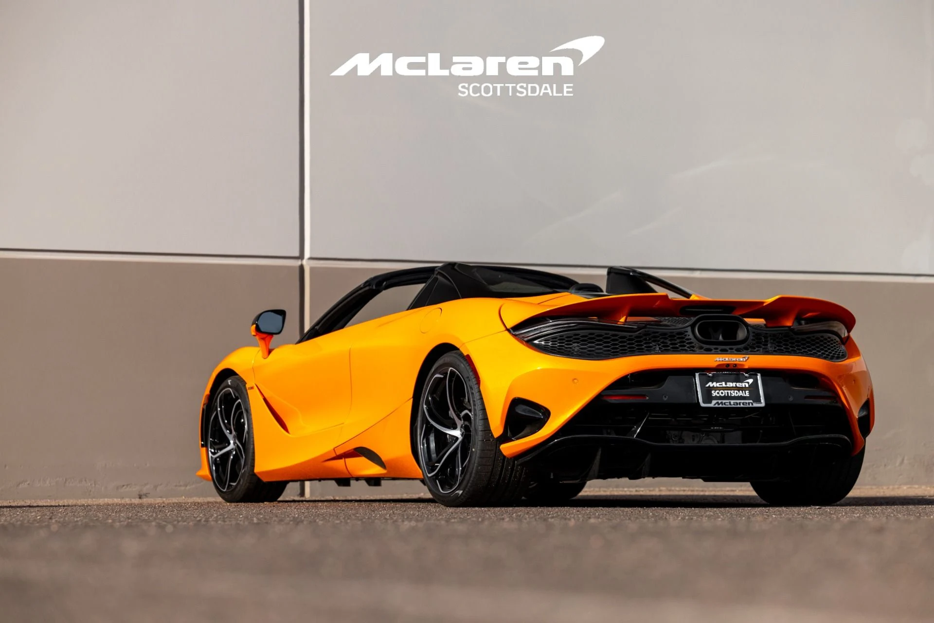 mph006_1961485087_Used_2024_MCLAREN_750_S_PERFORMANCE_1727901027_72cef99089
