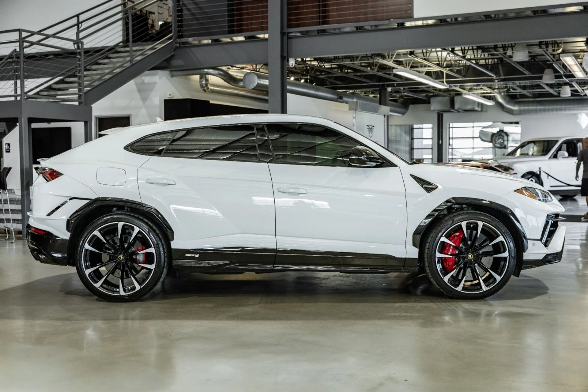 mph006_1968153203_CQ_c2d701837f