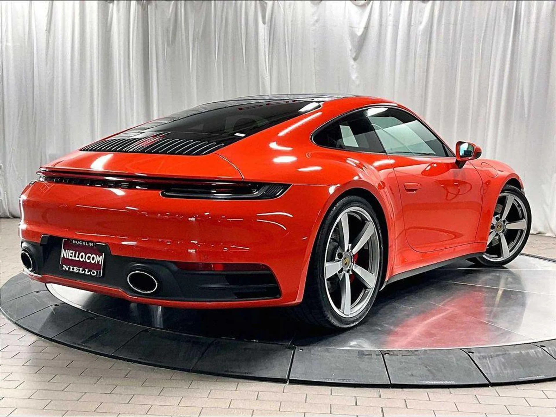 mph006_1977189179_N8_N_Dx1_GP_64t_Vnf8_M0z_H8_Ic58_Sn_A_6bce2da04c